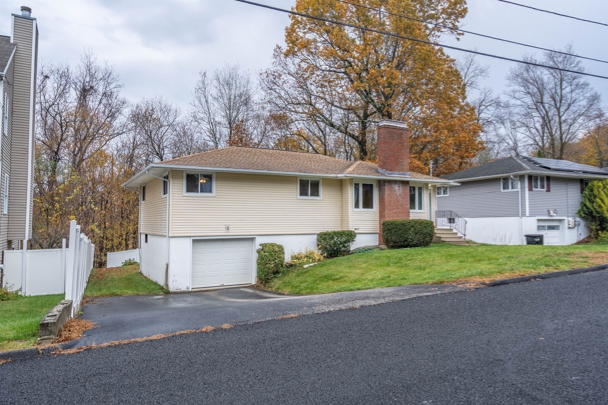 27 Brewster Road, Worcester, MA 01602 - Image 8