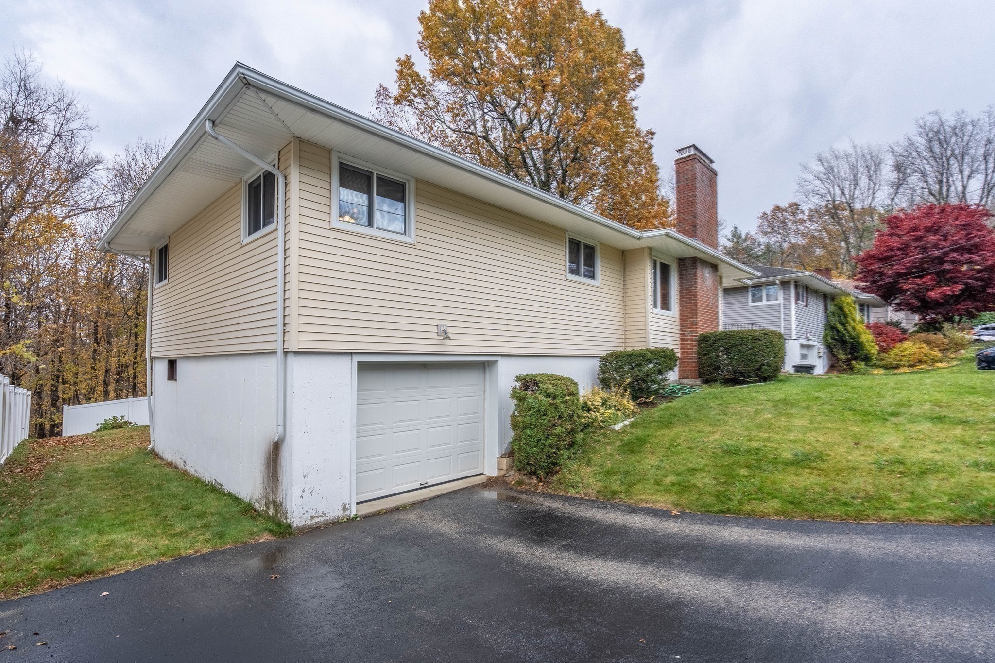 27 Brewster Road, Worcester, MA 01602 - Image 9