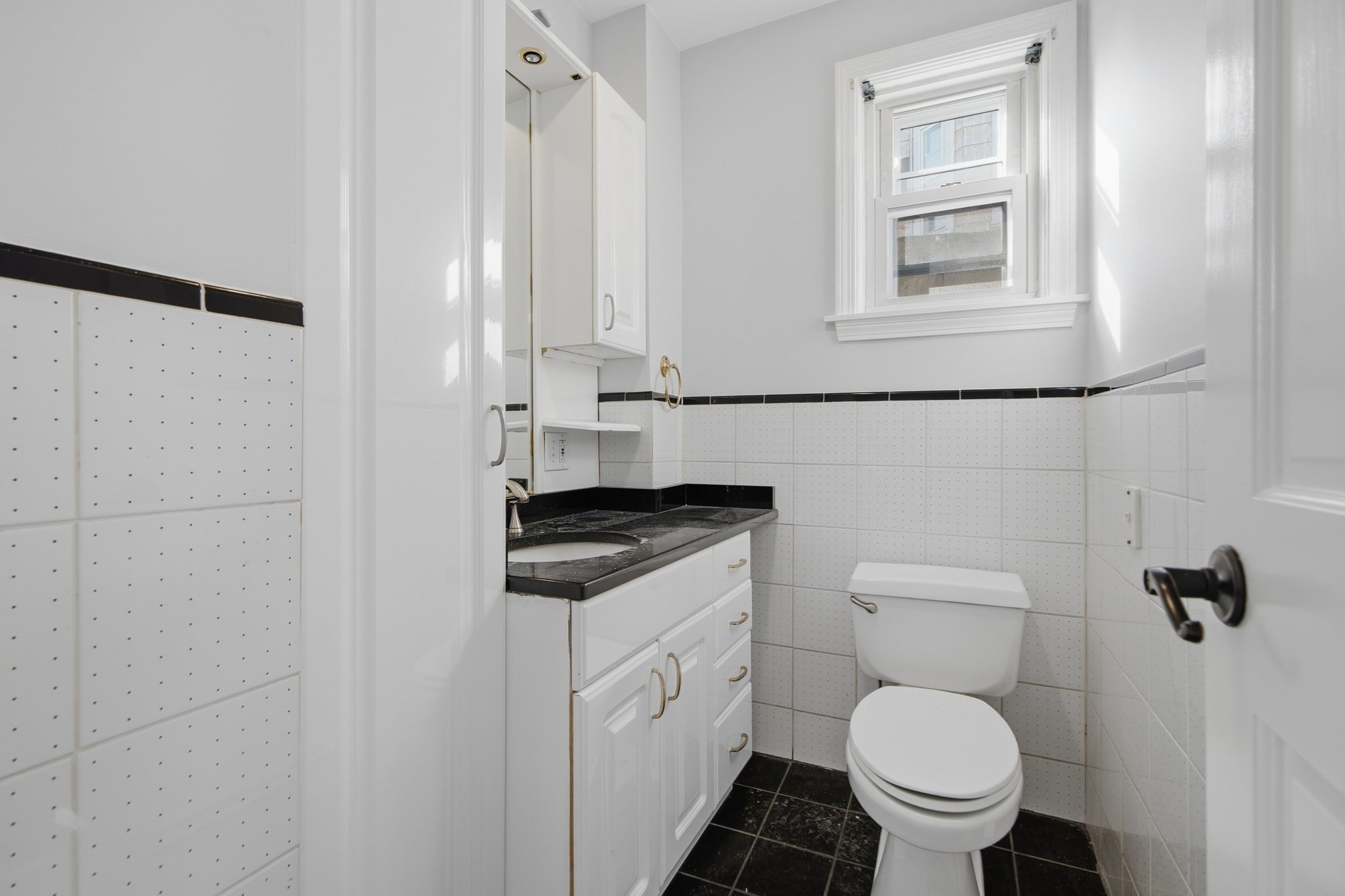 528 Bennington St, East Boston, Boston, MA 02128 - Image 8