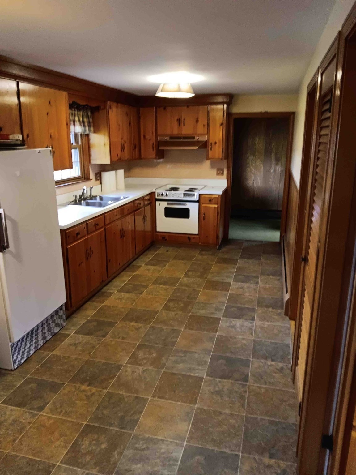 101 Middle St, Attleboro, MA 02703 - Image 3
