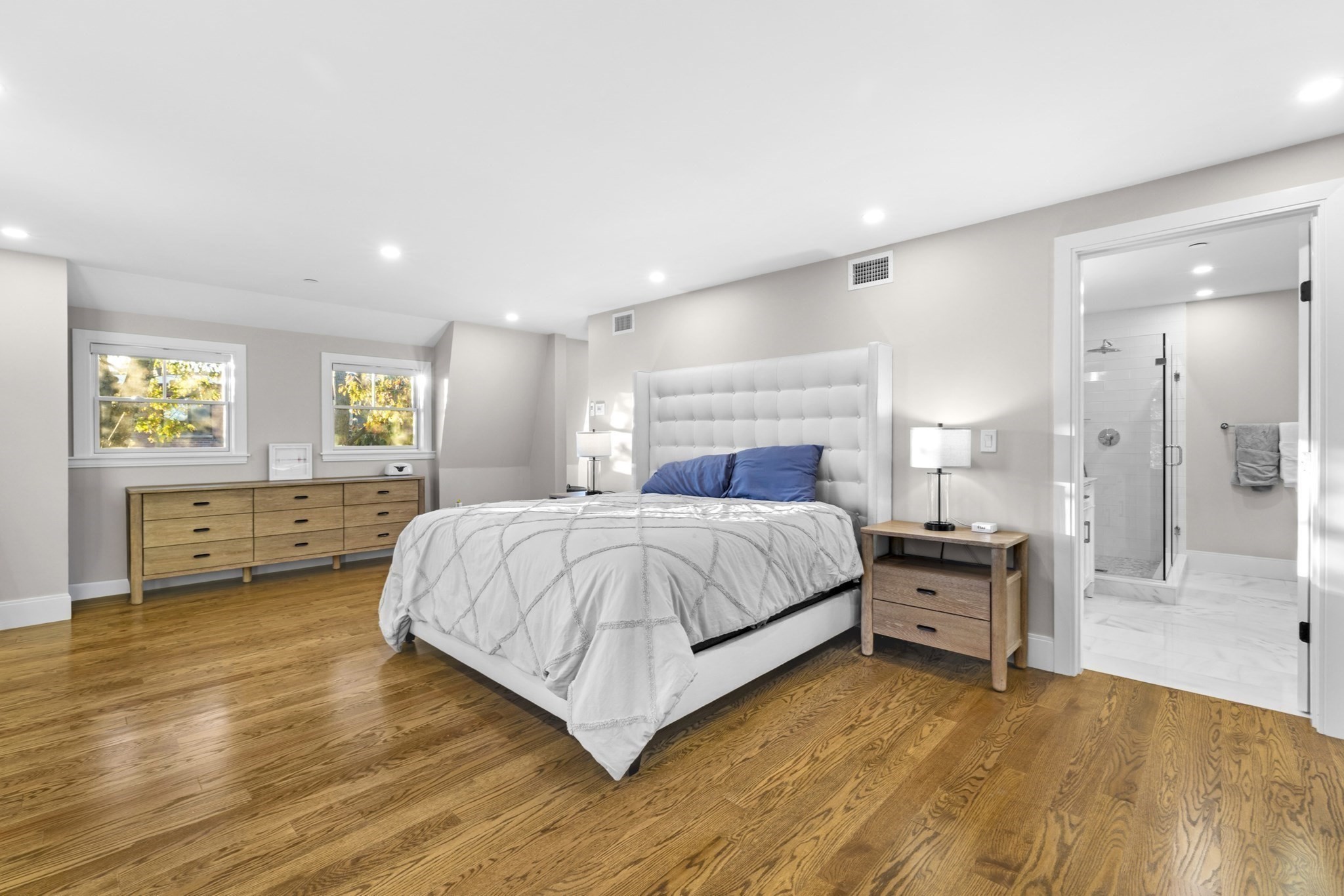 24 Selkirk Unit 24-4, Boston College, Boston, MA 02135 - Image 14