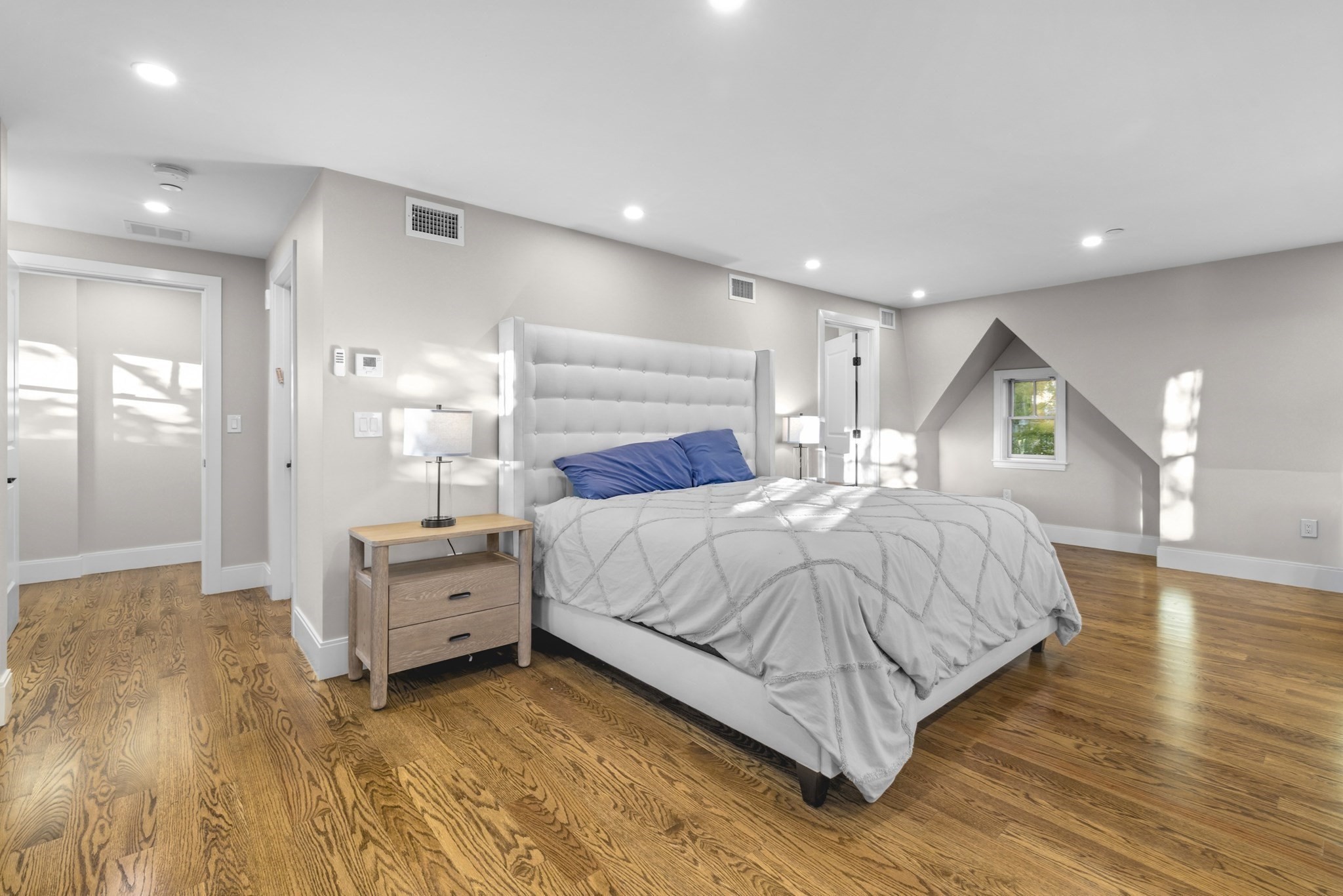 24 Selkirk Unit 24-4, Boston College, Boston, MA 02135 - Image 15