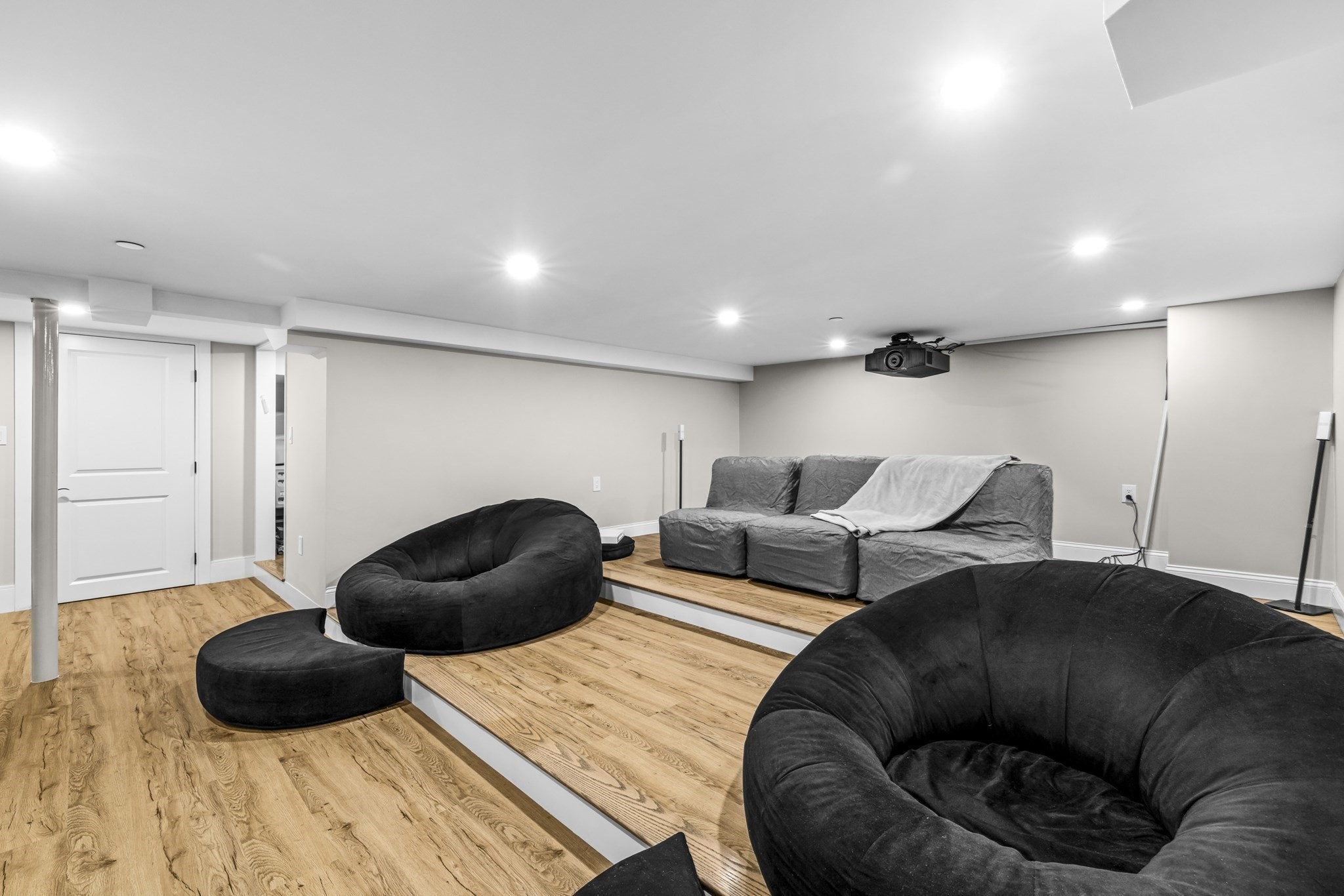 24 Selkirk Unit 24-4, Boston College, Boston, MA 02135 - Image 19