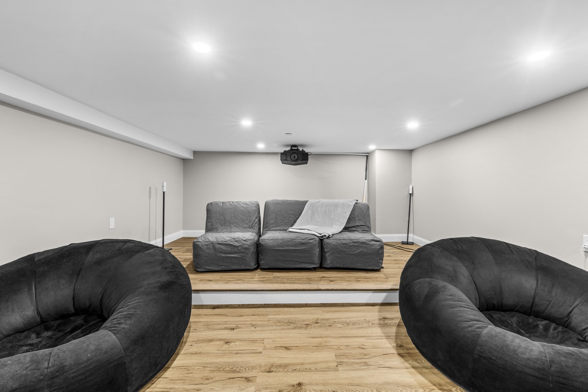 24 Selkirk Unit 24-4, Boston College, Boston, MA 02135 - Image 20