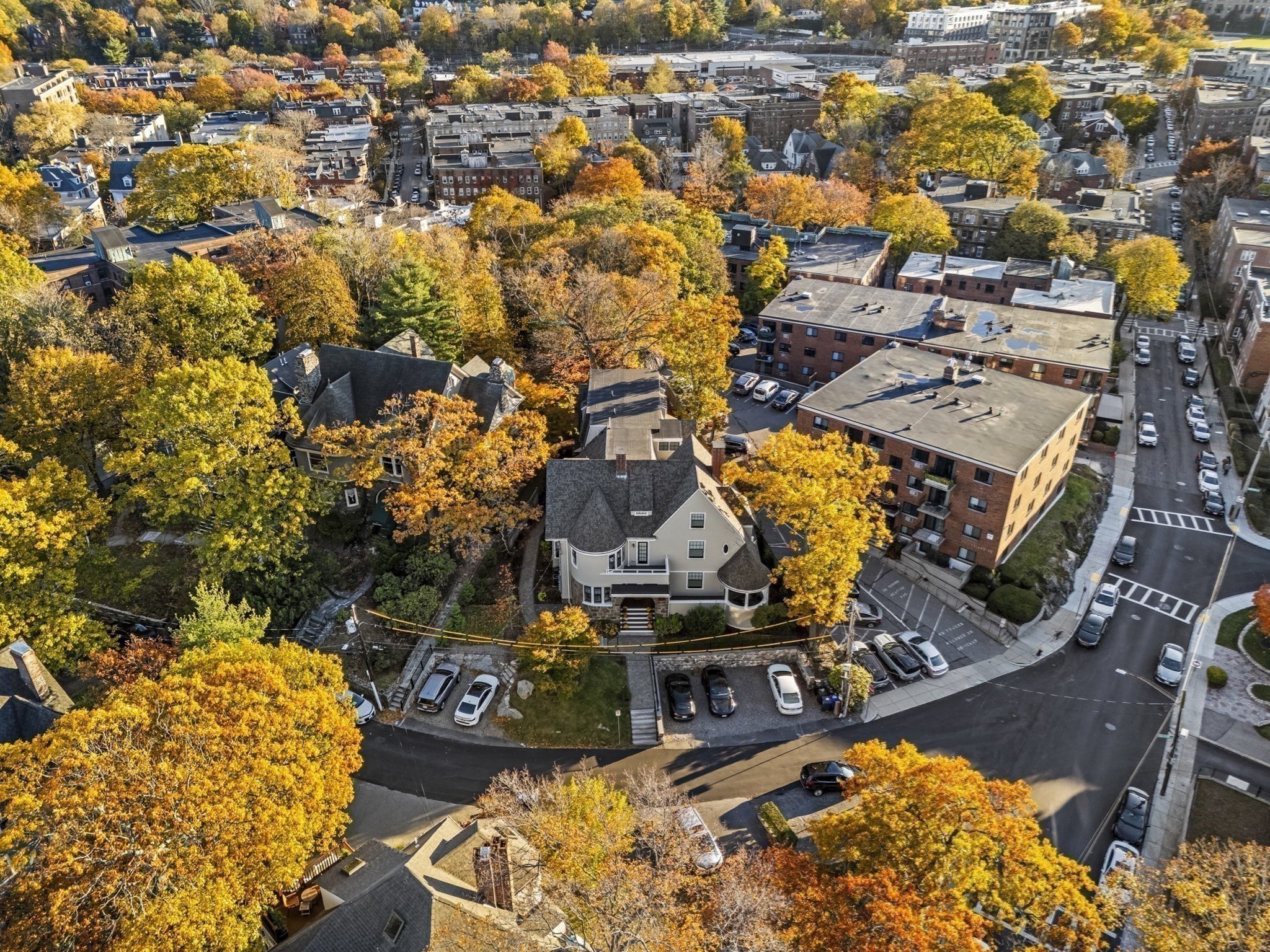 24 Selkirk Unit 24-4, Boston College, Boston, MA 02135 - Image 28