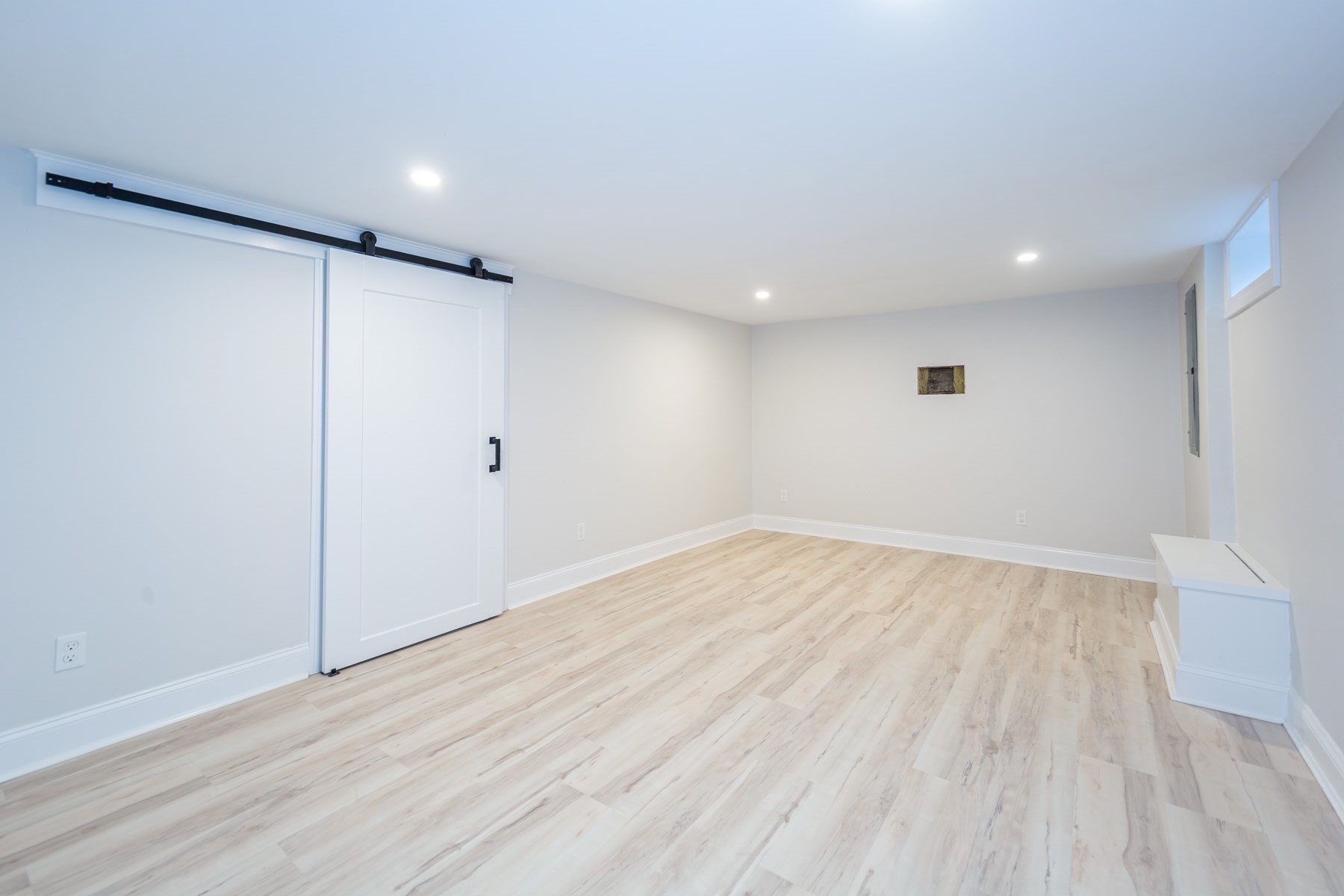 18 University Dr, Natick, MA 01760 - Image 32