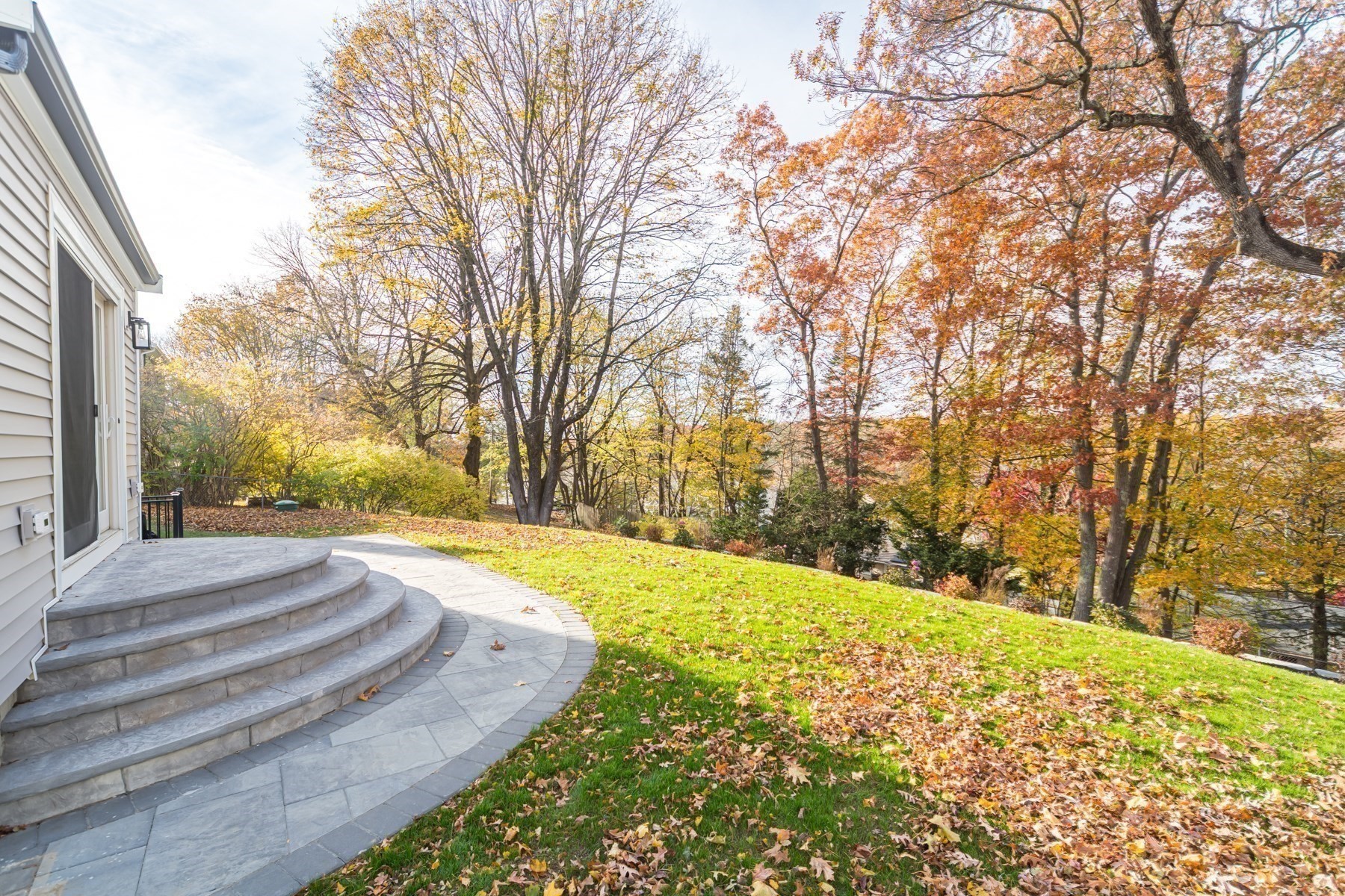 18 University Dr, Natick, MA 01760 - Image 35