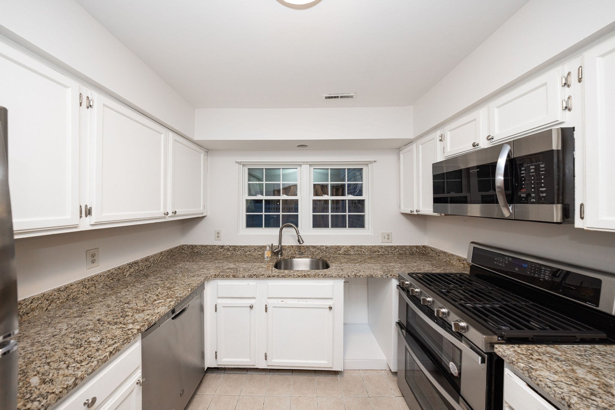 618 Edgebrook Dr Unit 618, Boylston, MA 01505 - Image 7