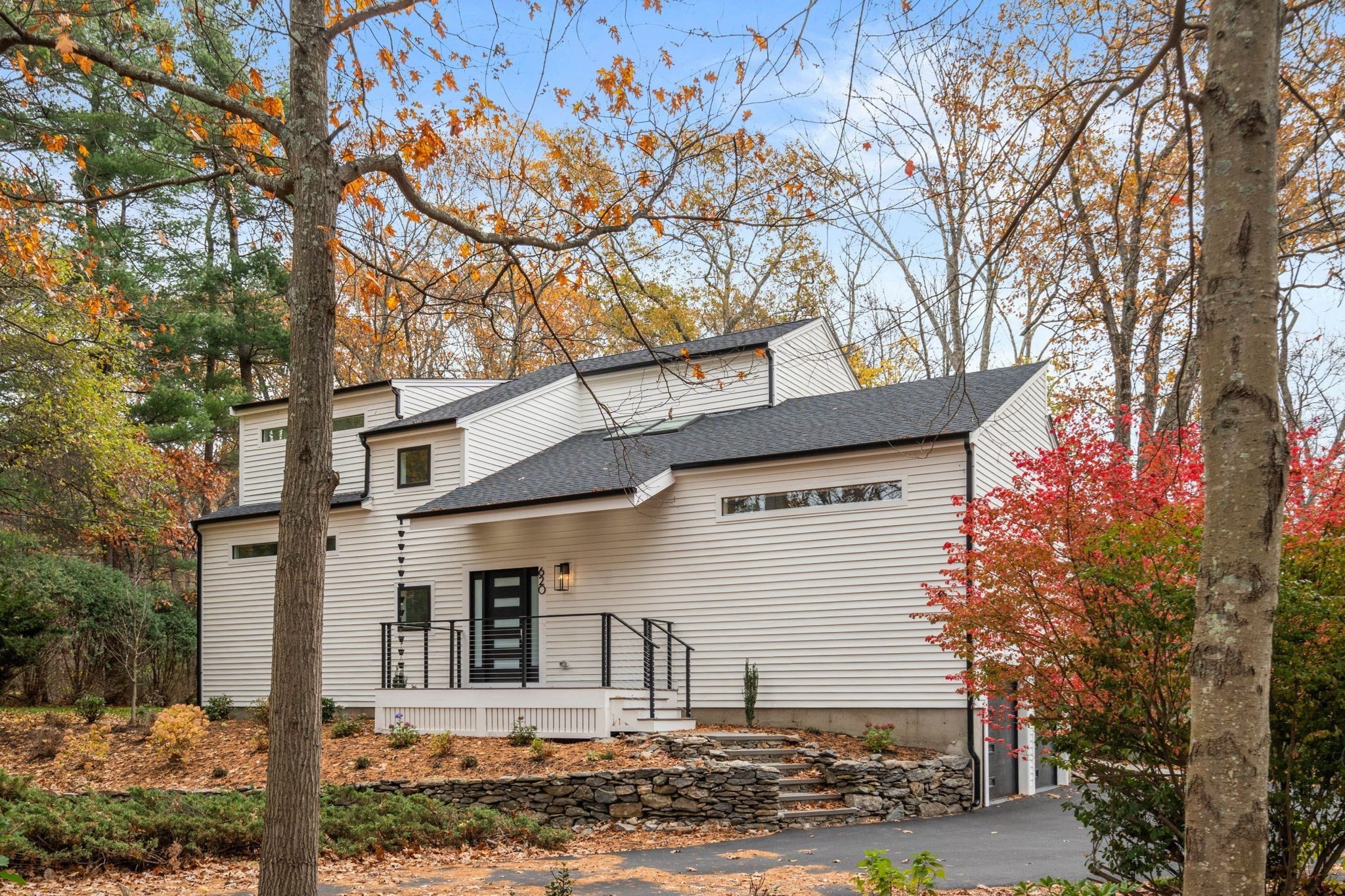 620 South Avenue, Weston, MA 02493