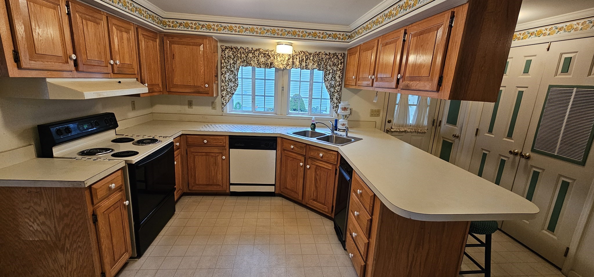 96 Trailwood Drive, Bridgewater, MA 02324 - Image 17