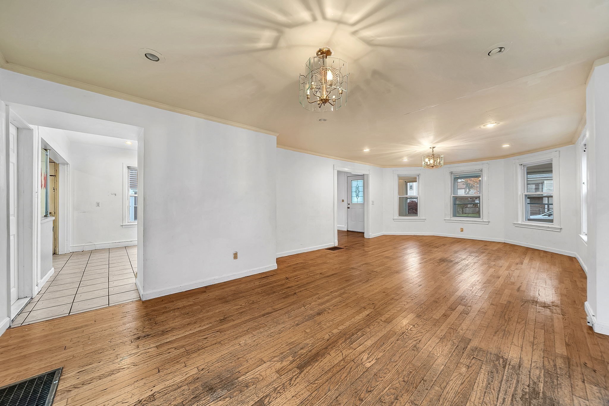 323 Farrington, Quincy, MA 02170 - Image 11