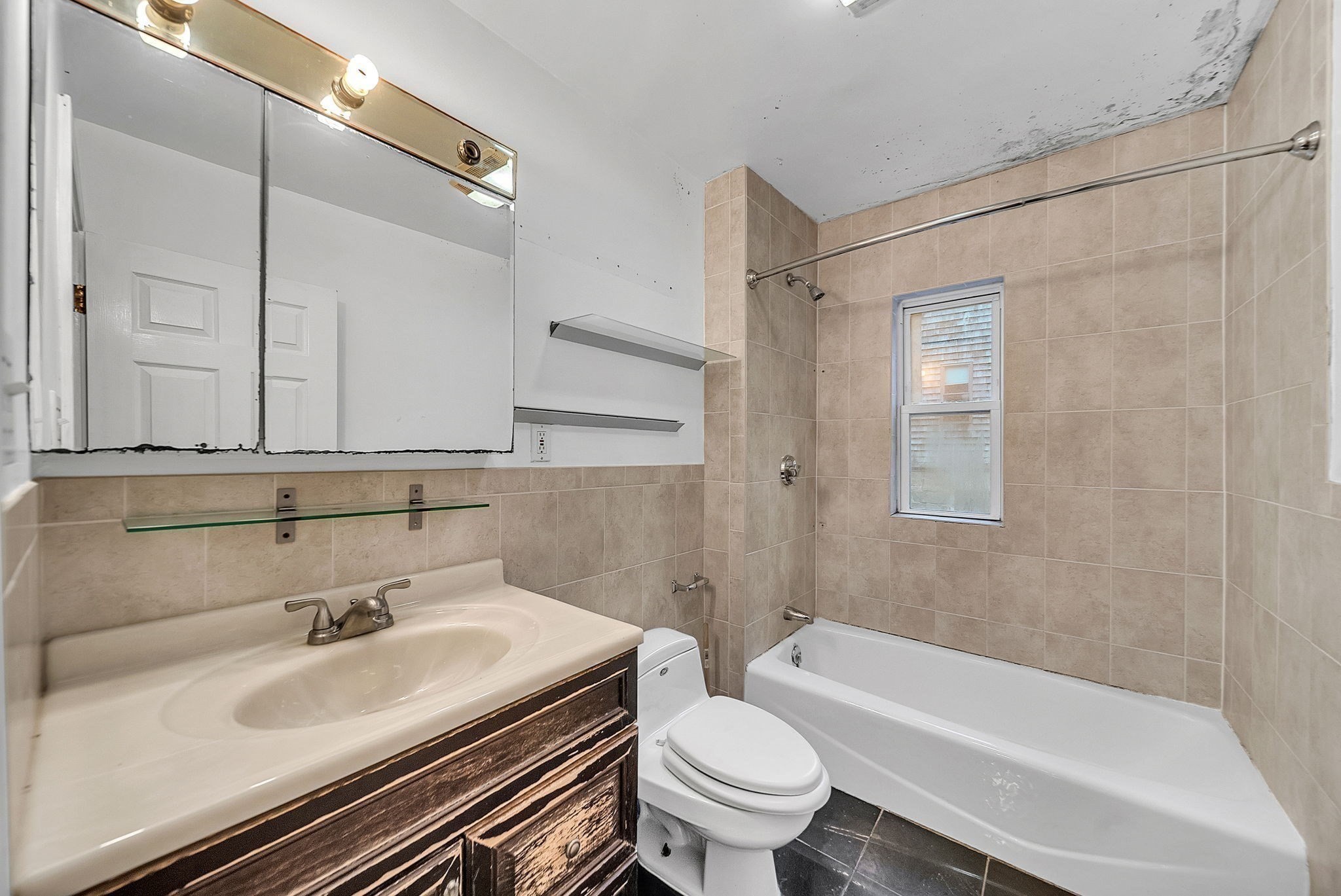 323 Farrington, Quincy, MA 02170 - Image 20