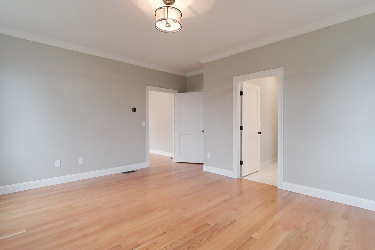 10 Pleasant St, Templeton, MA 01468 - Image 17