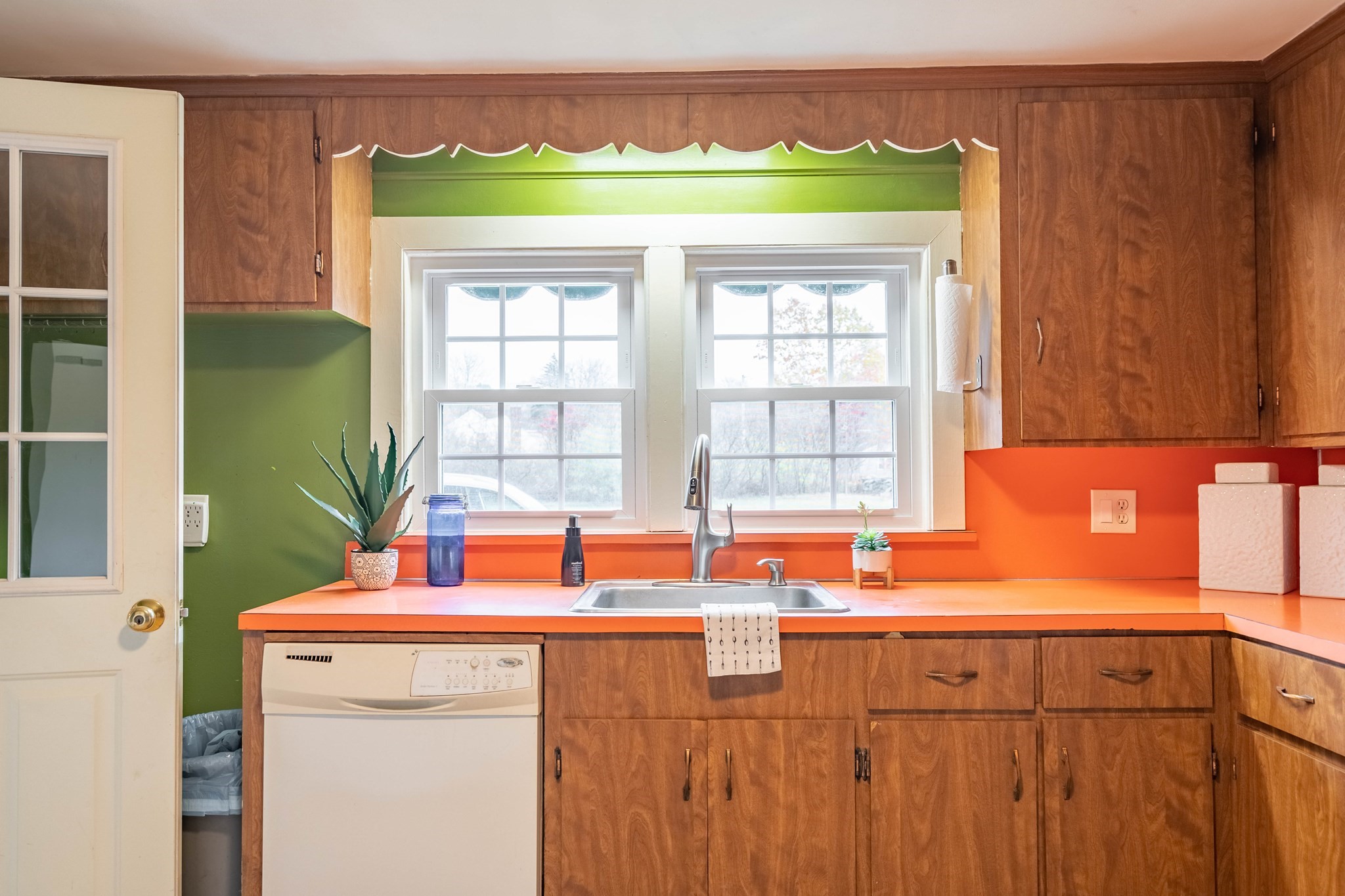 94 Grove St, Shrewsbury, MA 01545 - Image 14