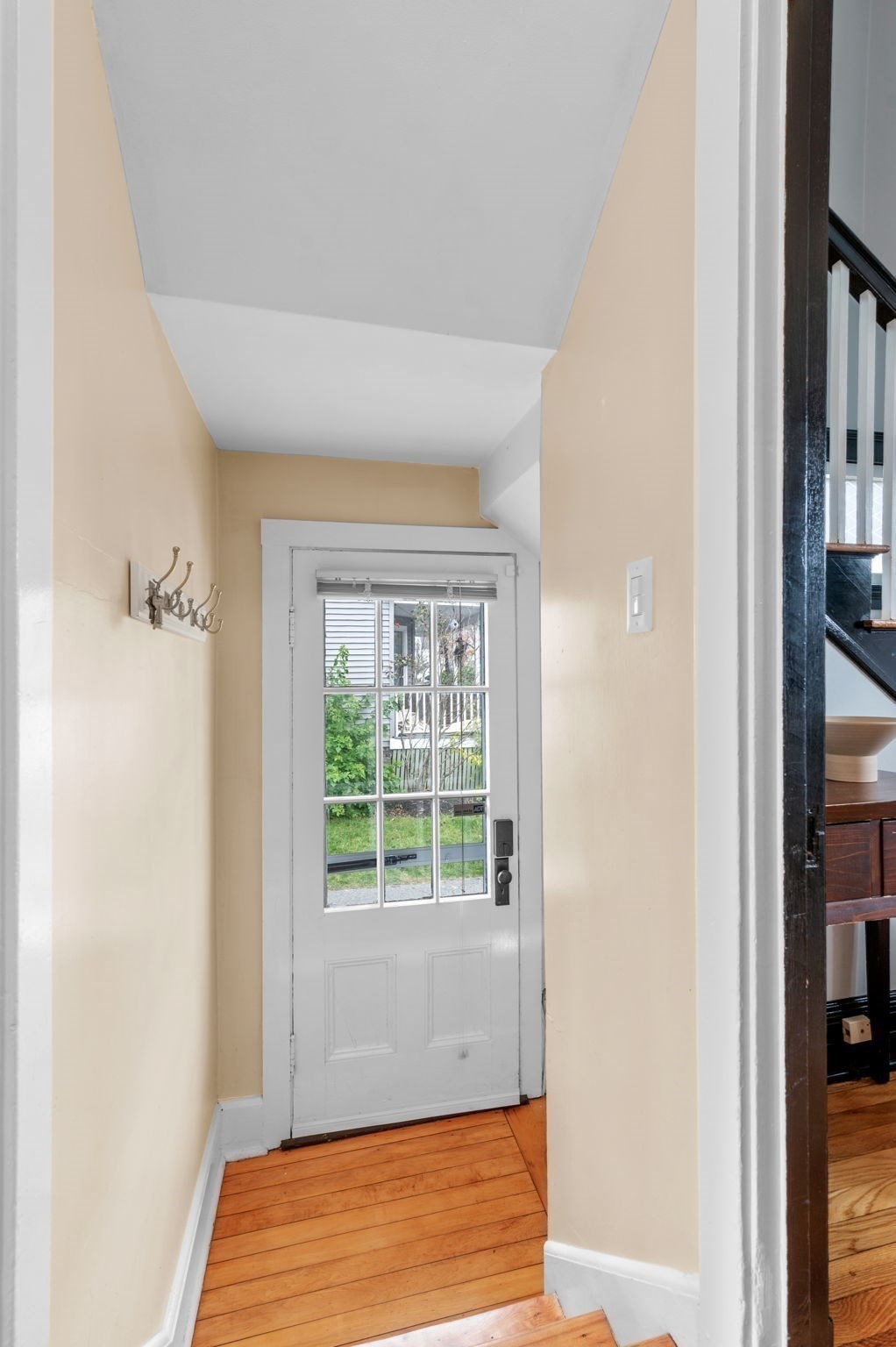 16 Lyman St, Beverly, MA 01915 - Image 11