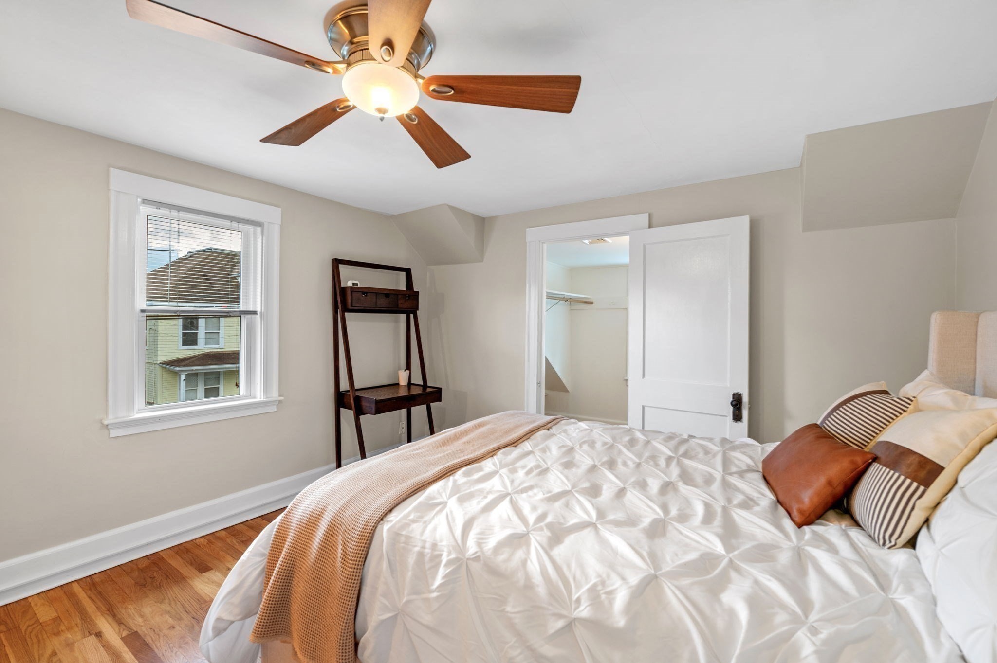 16 Lyman St, Beverly, MA 01915 - Image 12