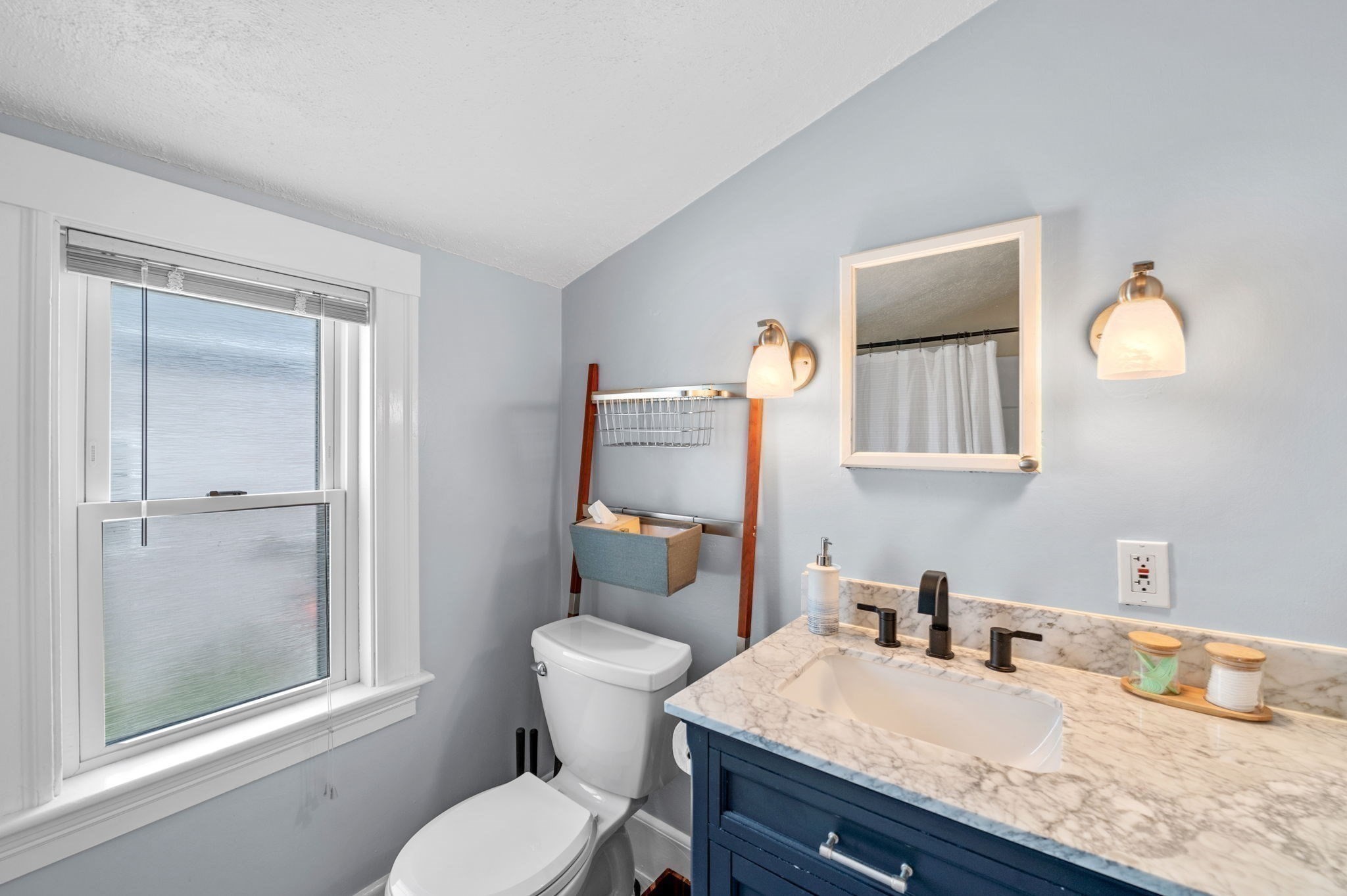 16 Lyman St, Beverly, MA 01915 - Image 19