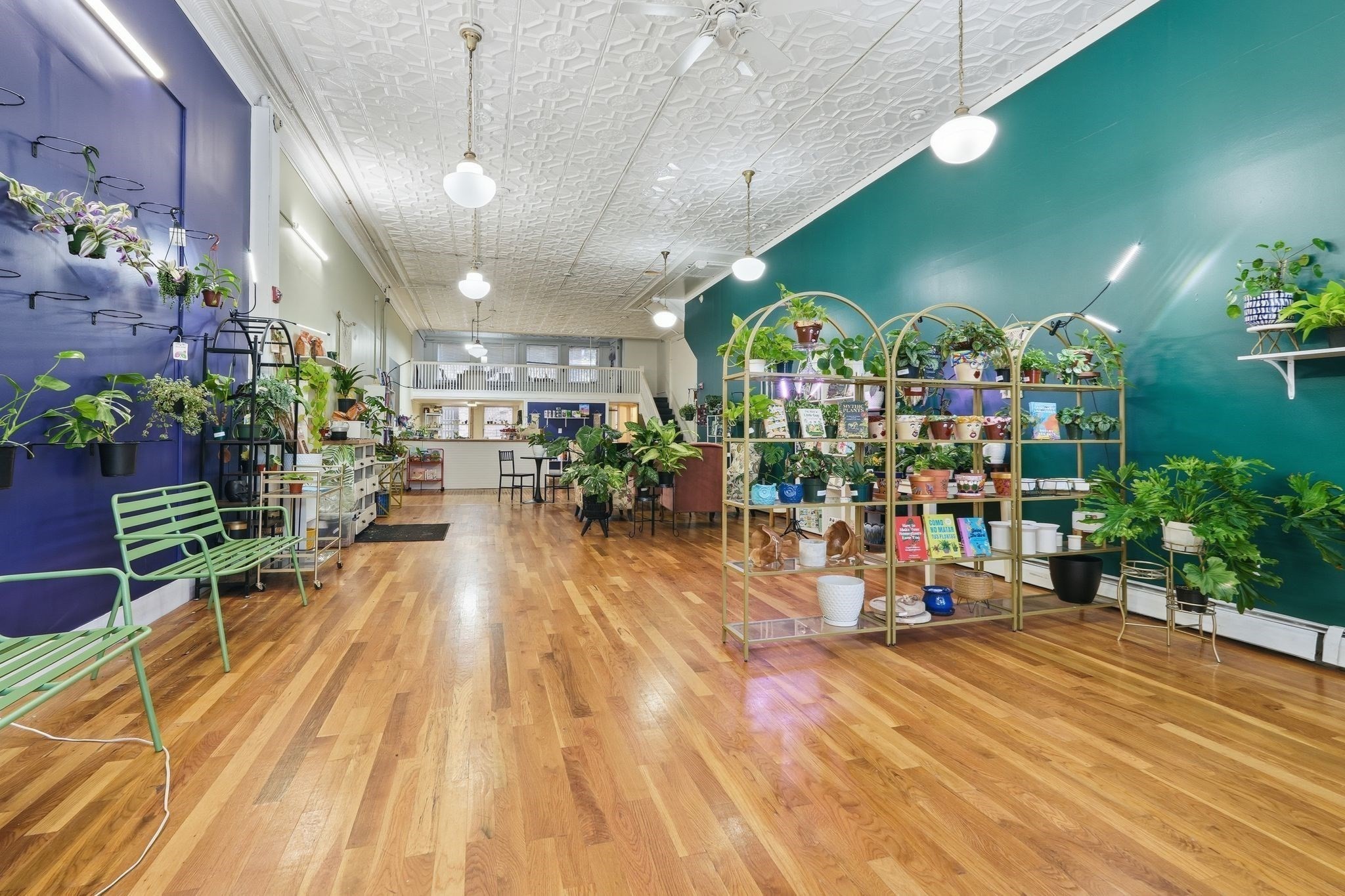 284 High St, Holyoke, MA 01040 - Image 1