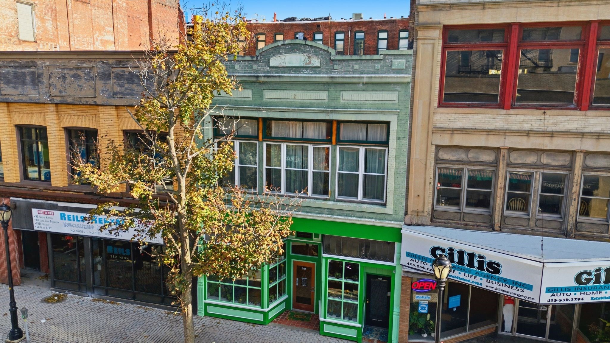 284 High St, Holyoke, MA 01040 - Image 25