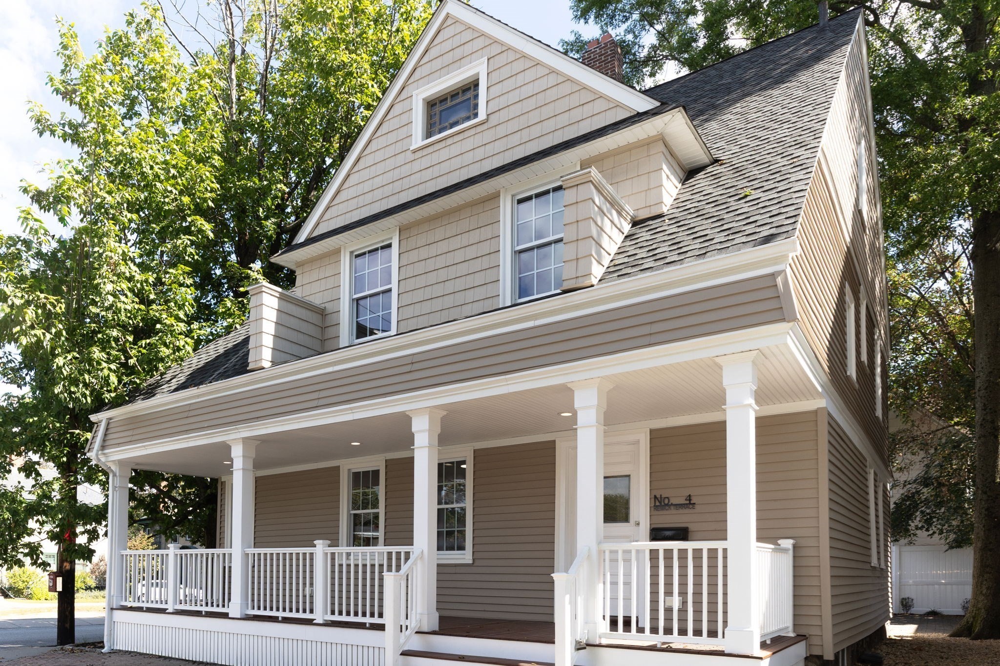 4 Remick Terrace Unit 4, Newton, MA 02458