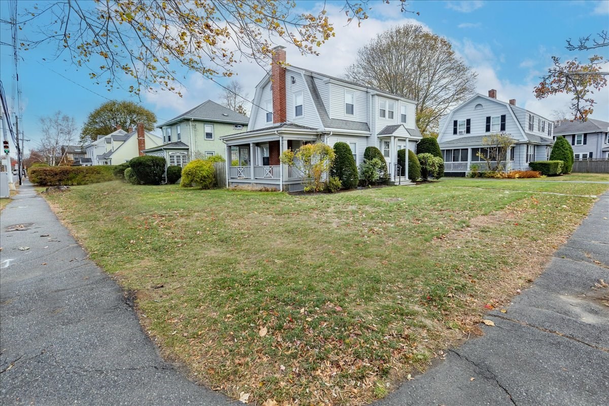 2 Martin St, Marblehead, MA 01945 - Image 3