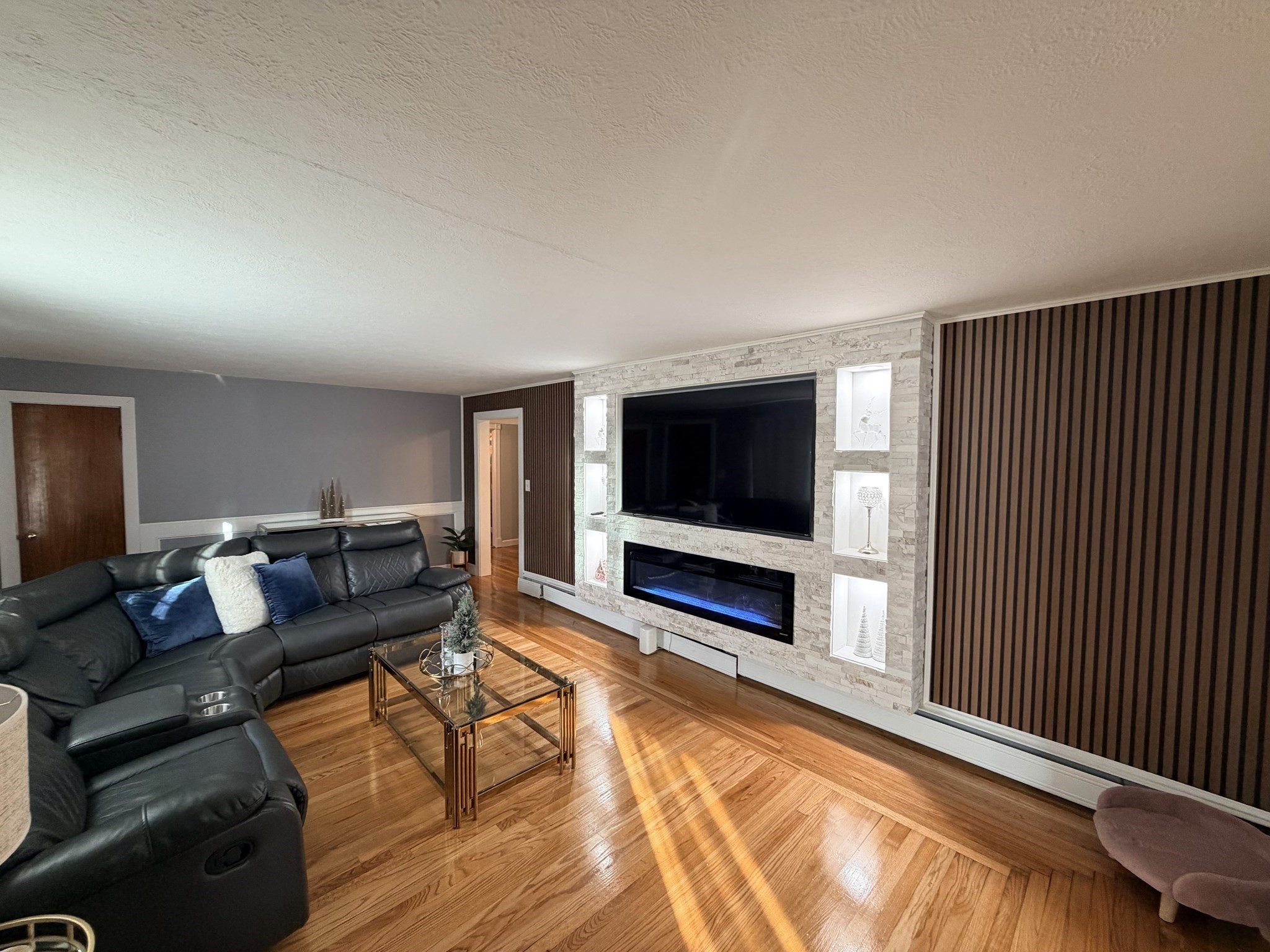 361 S Main St, Bellingham, MA 02019 - Image 6
