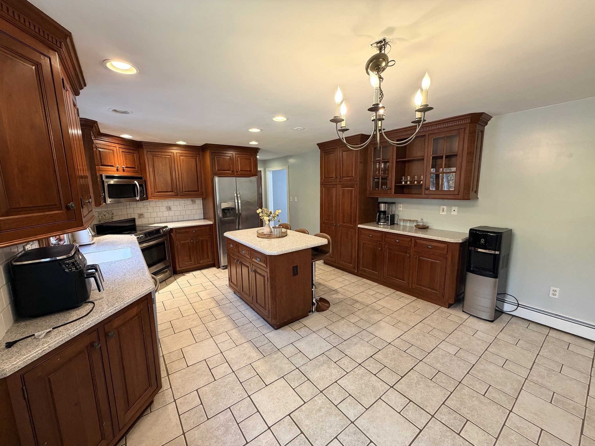 361 S Main St, Bellingham, MA 02019 - Image 10