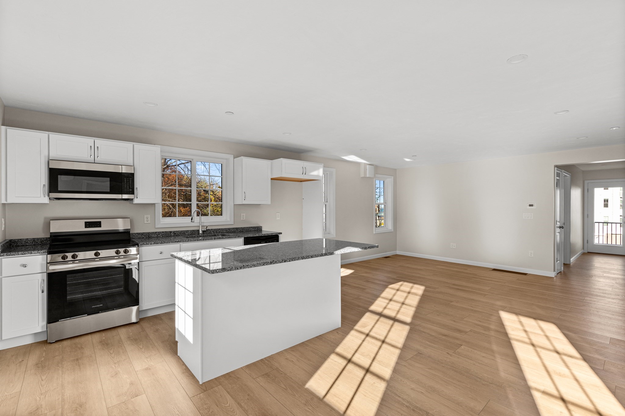 393 Court St. Unit 1, Plymouth, MA 02360 - Image 6