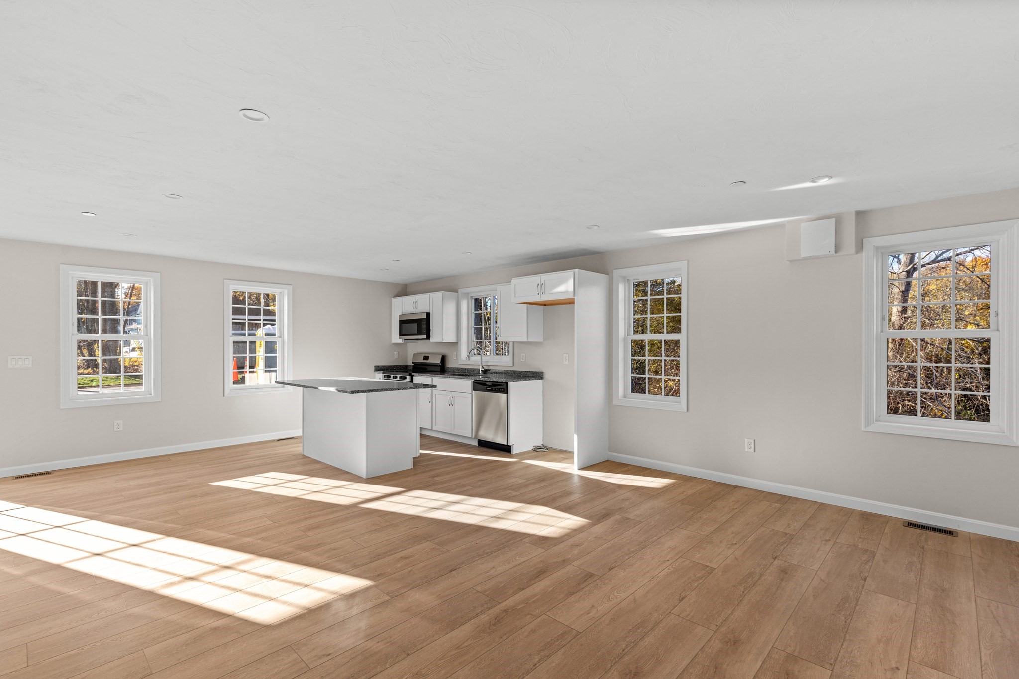 393 Court St. Unit 1, Plymouth, MA 02360 - Image 7