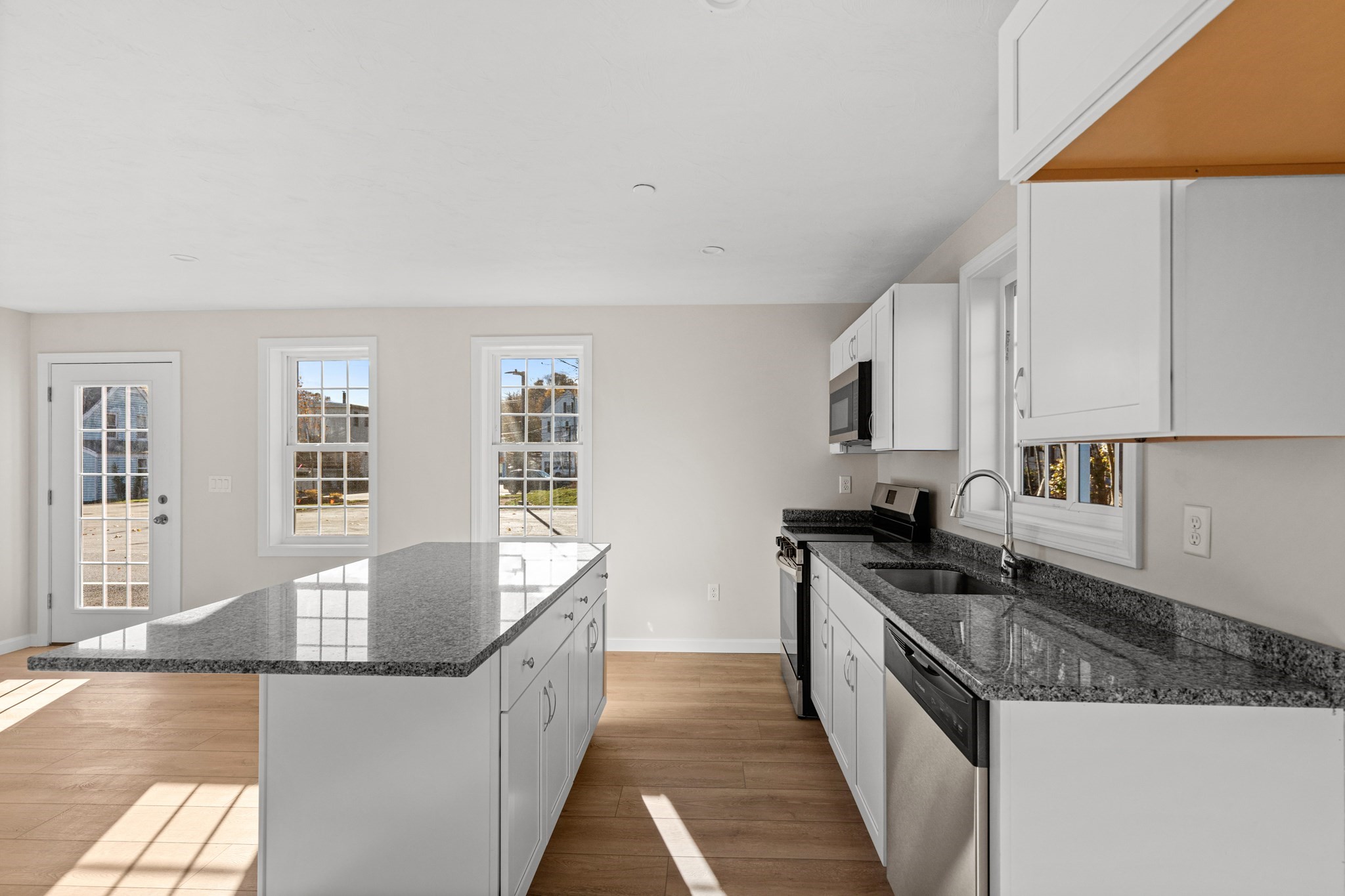 393 Court St. Unit 1, Plymouth, MA 02360 - Image 9