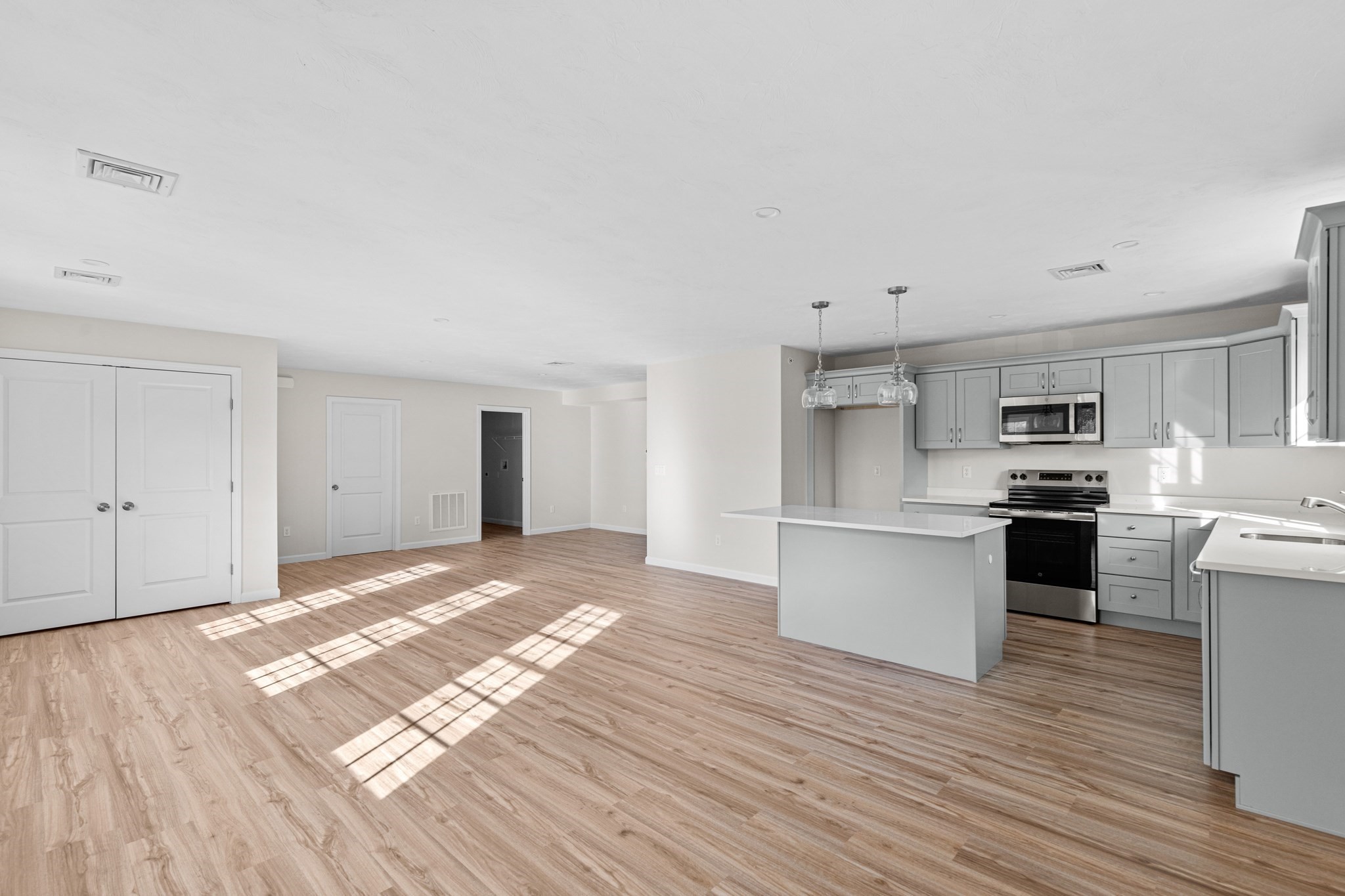 393 Court St Unit 4, Plymouth, MA 02360 - Image 8