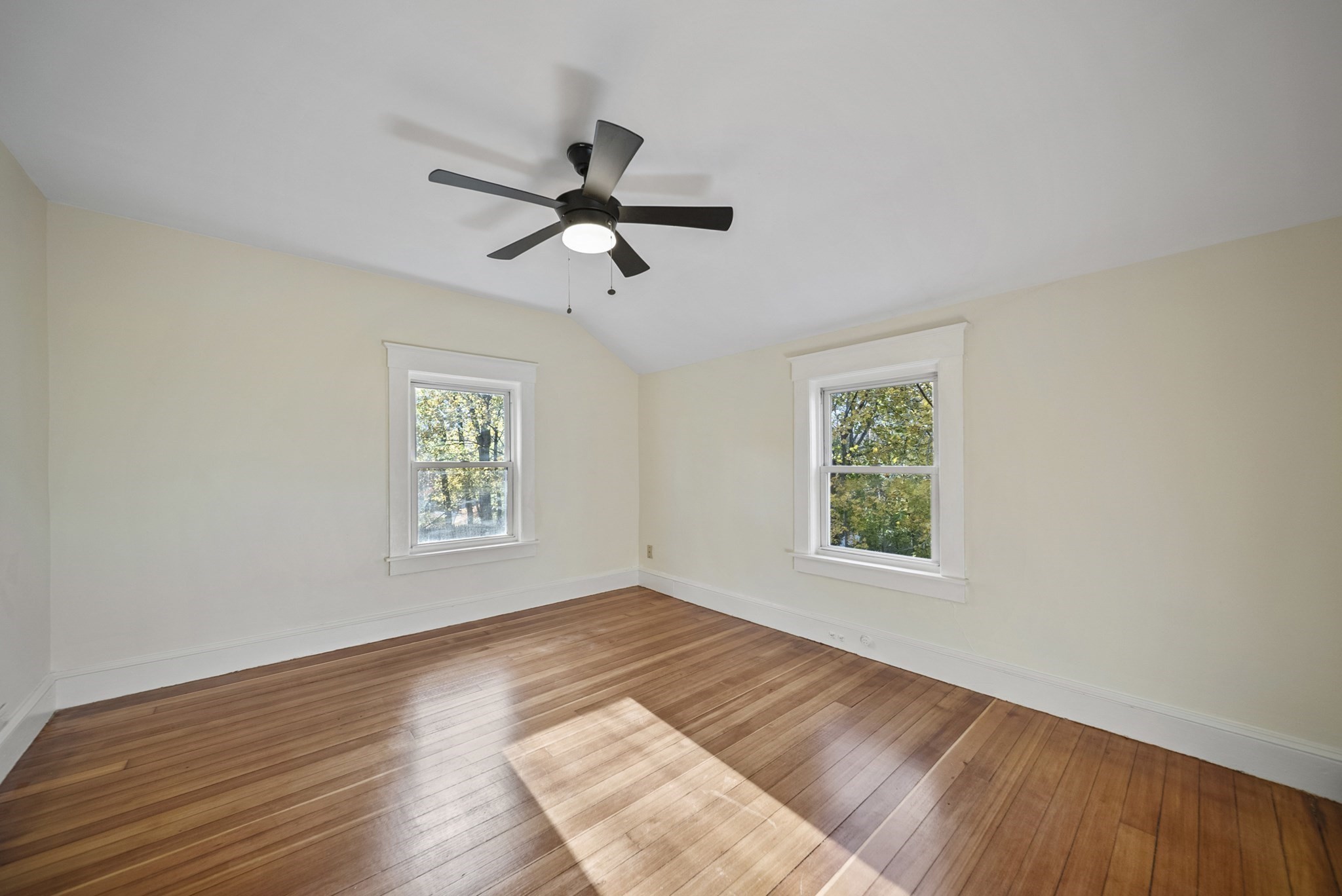 35 Thissell Ave, Dracut, MA 01826 - Image 16