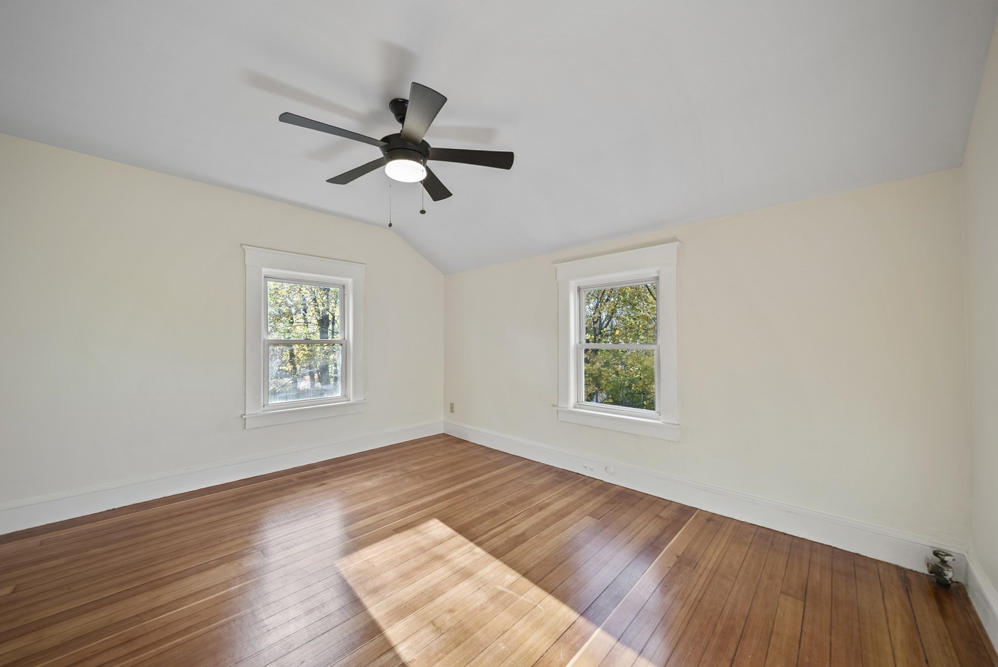 35 Thissell Ave, Dracut, MA 01826 - Image 17