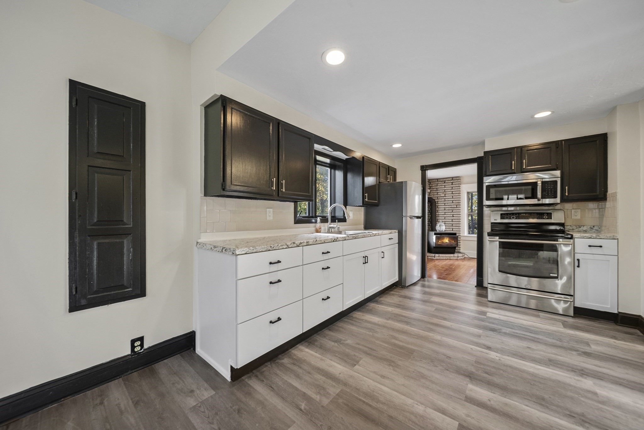 35 Thissell Ave, Dracut, MA 01826 - Image 5