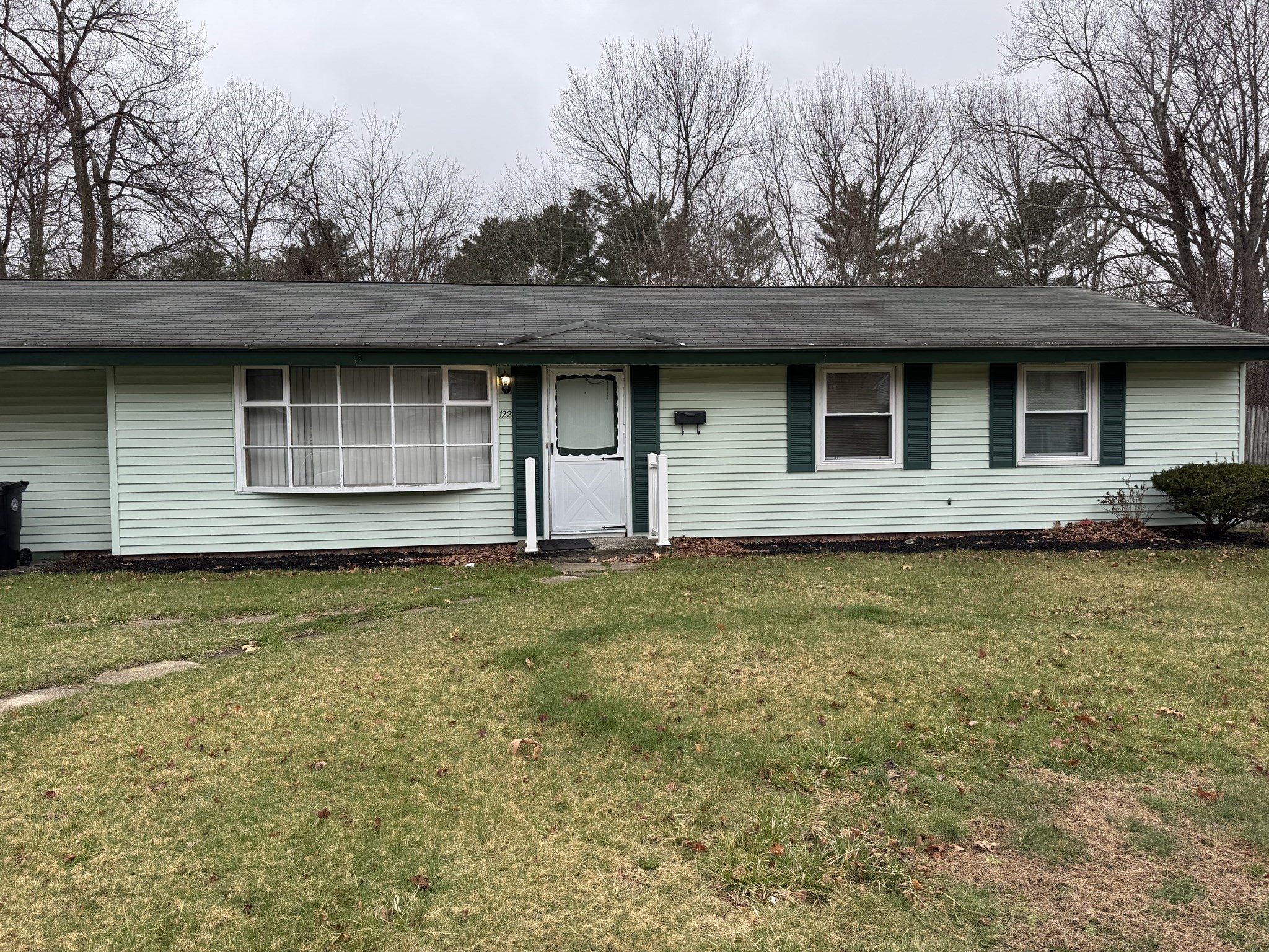 122 Sinclair Rd, Brockton, MA 02302