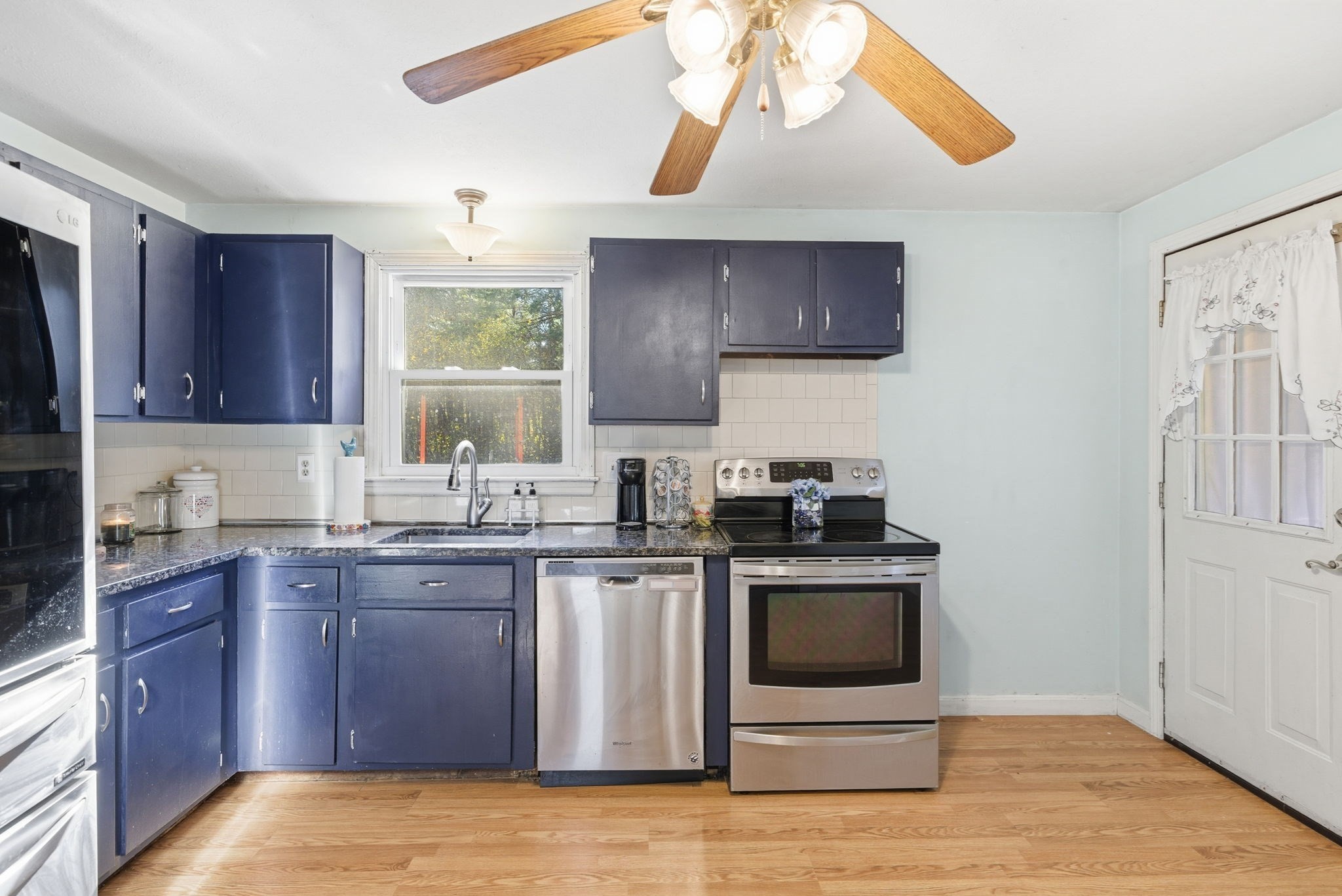 24 Maverick Dr, Mansfield, MA 02048 - Image 4