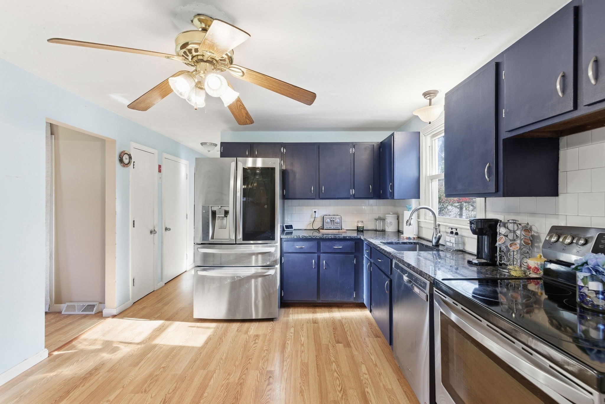 24 Maverick Dr, Mansfield, MA 02048 - Image 5