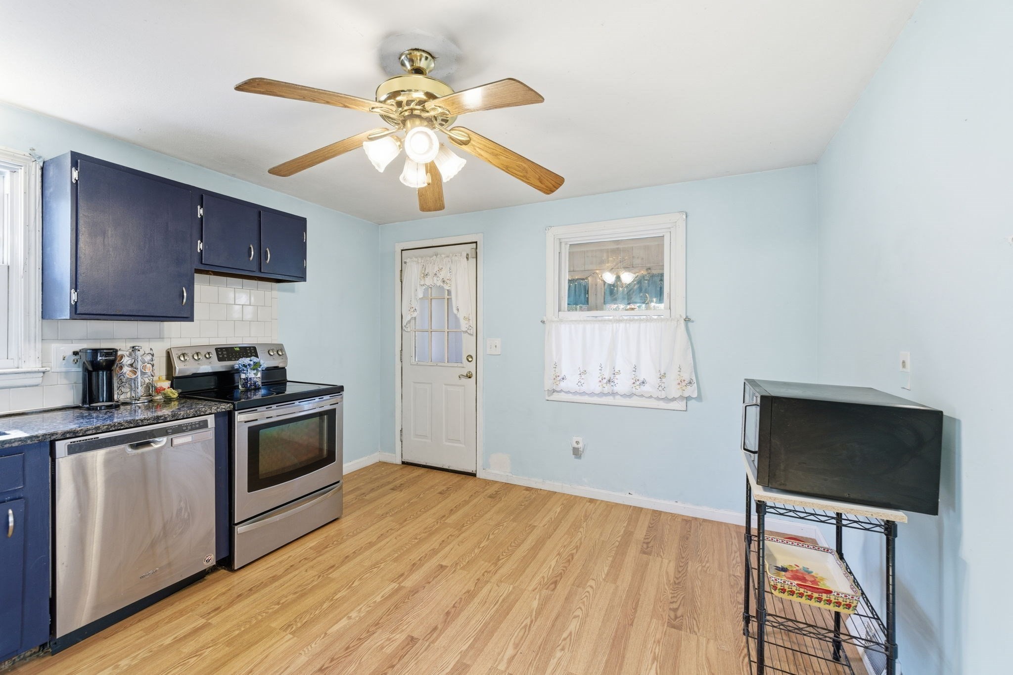 24 Maverick Dr, Mansfield, MA 02048 - Image 6