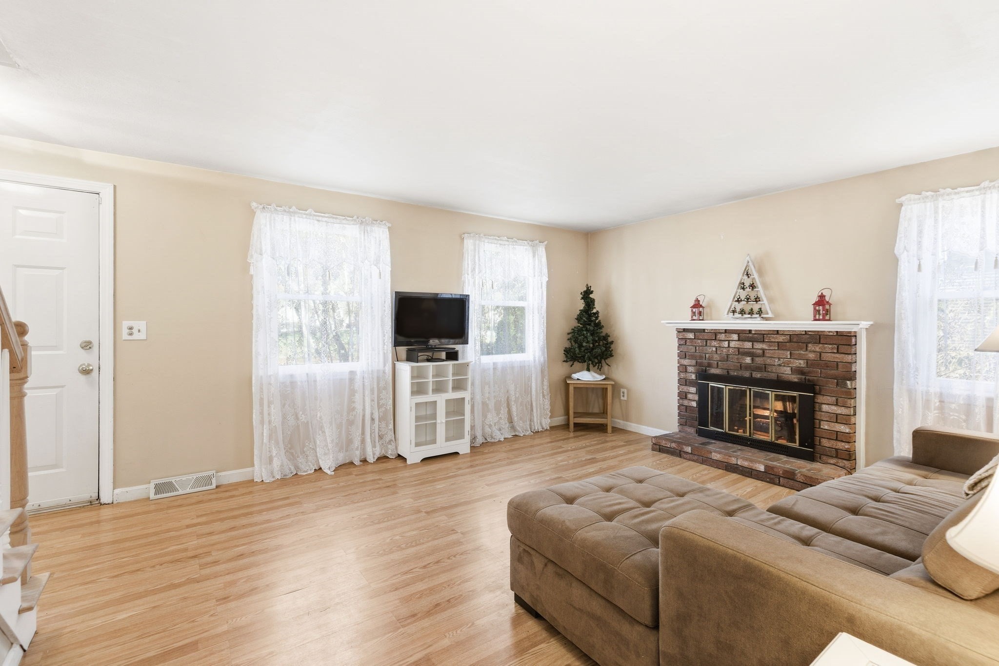 24 Maverick Dr, Mansfield, MA 02048 - Image 7