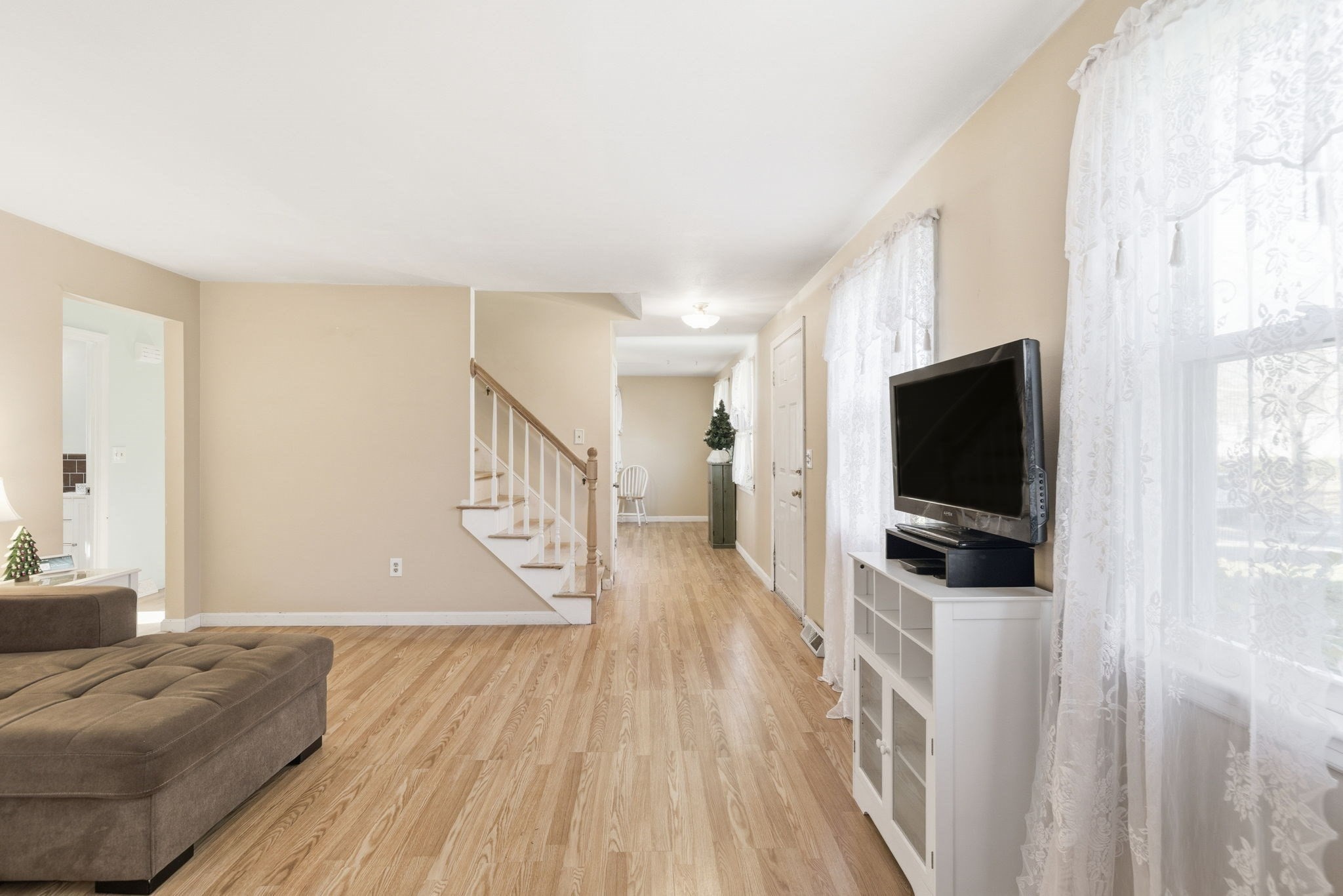 24 Maverick Dr, Mansfield, MA 02048 - Image 9