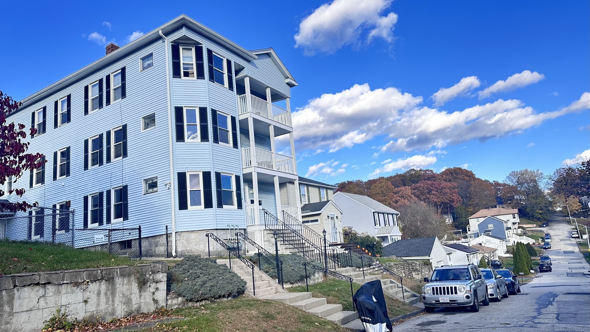 3 Bowker St, Worcester, MA 01604