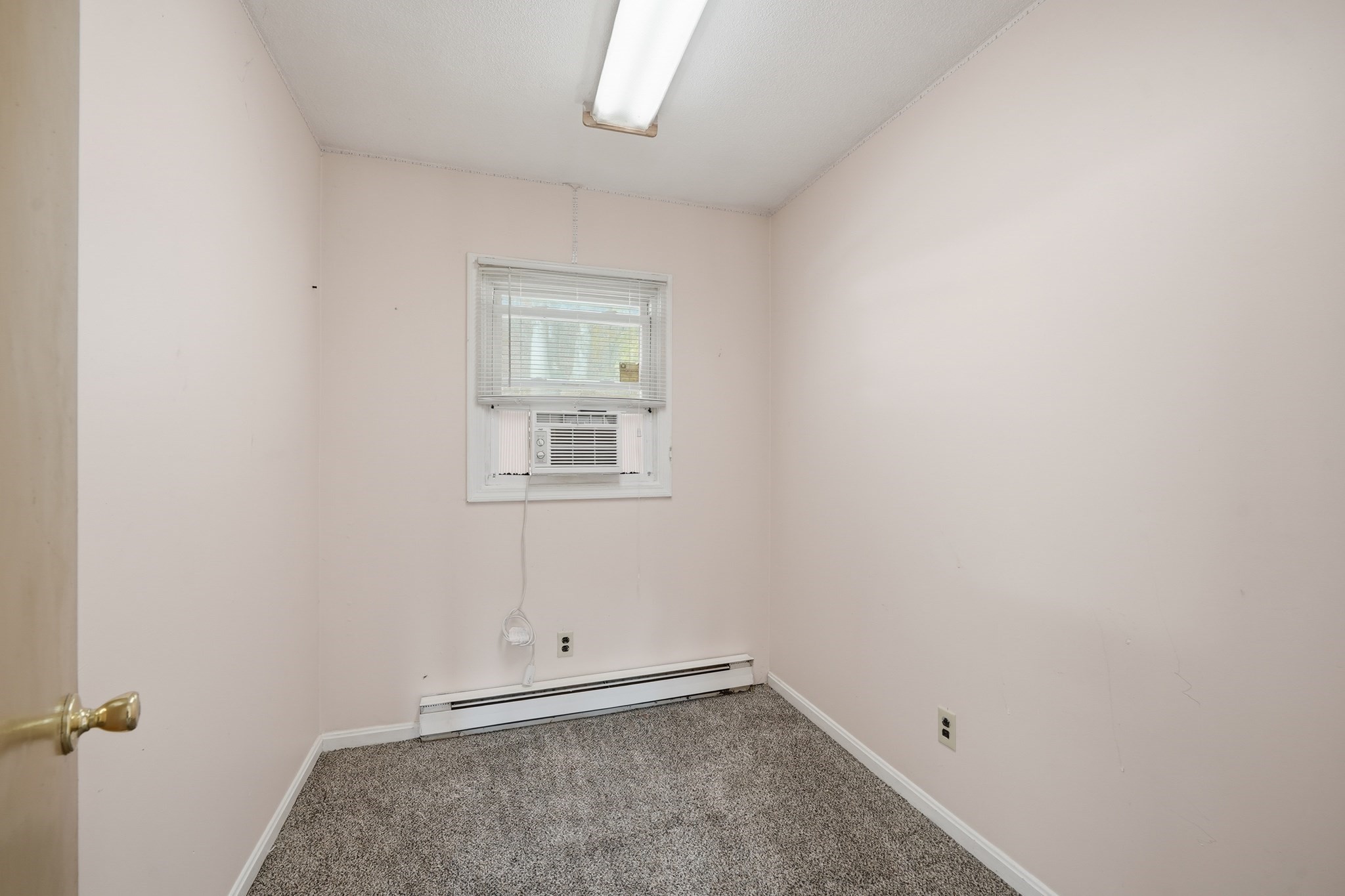 723 Florence Rd, Northampton, MA 01062 - Image 16