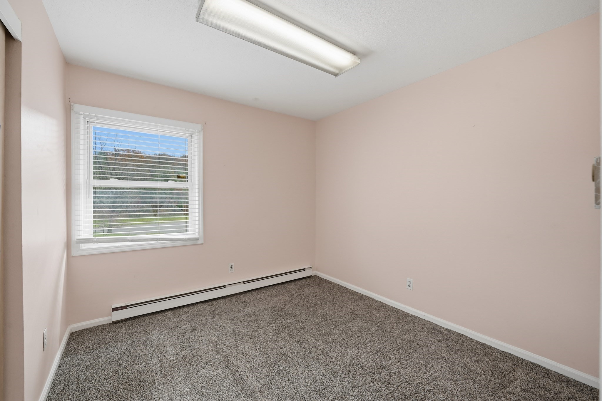 723 Florence Rd, Northampton, MA 01062 - Image 17