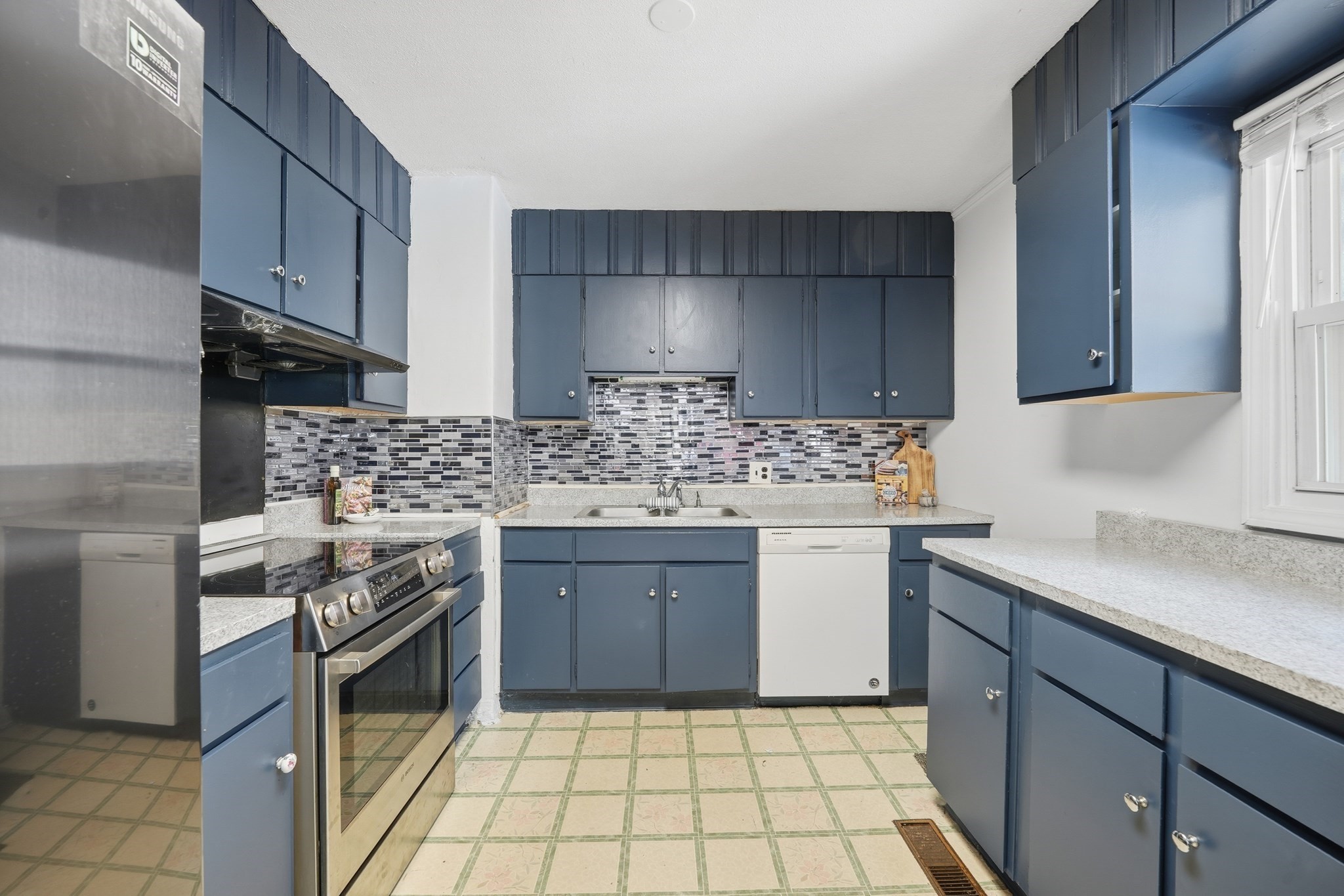 723 Florence Rd, Northampton, MA 01062 - Image 7