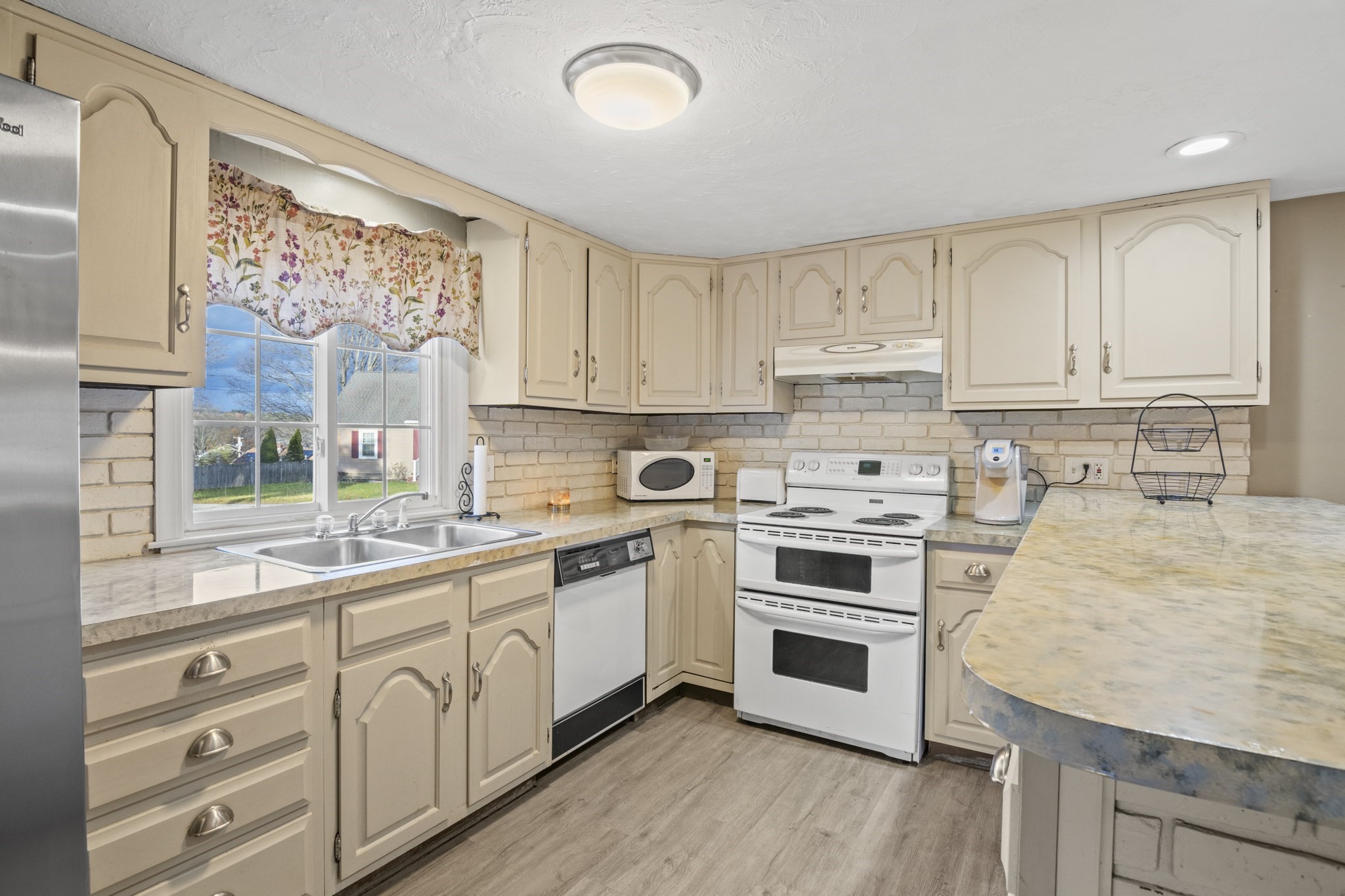 78 2nd Island Road, Webster, MA 01570 - Image 22