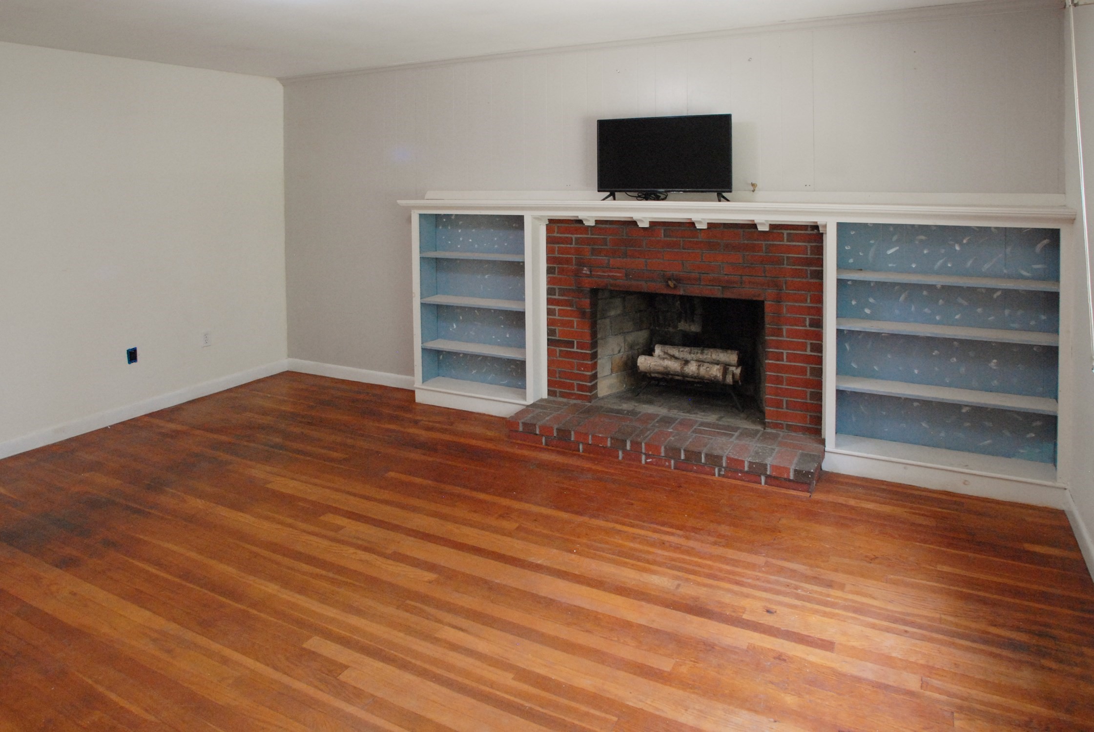 7 Howard St, Milford, MA 01757 - Image 10