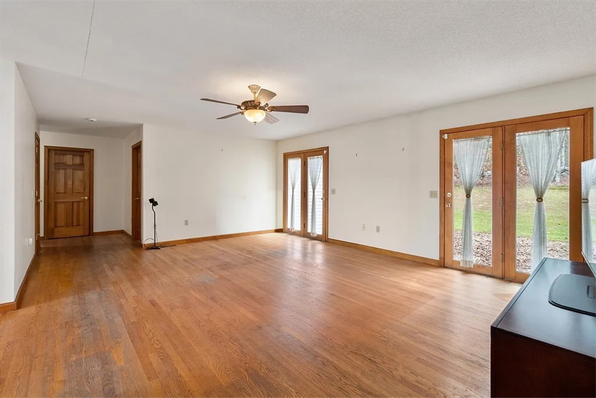 15 Sturbridge Rd, Brimfield, MA 01010 - Image 3