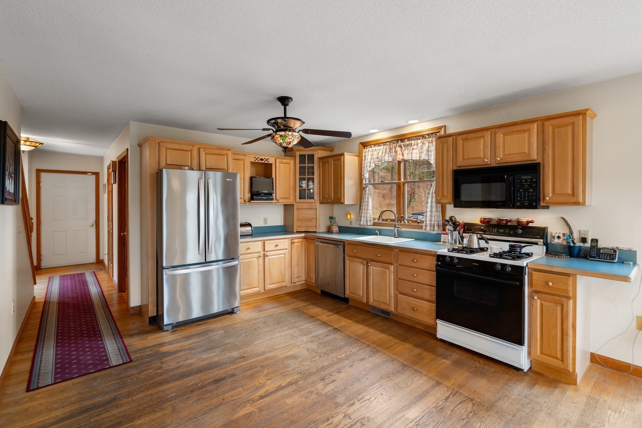 15 Sturbridge Rd, Brimfield, MA 01010 - Image 5