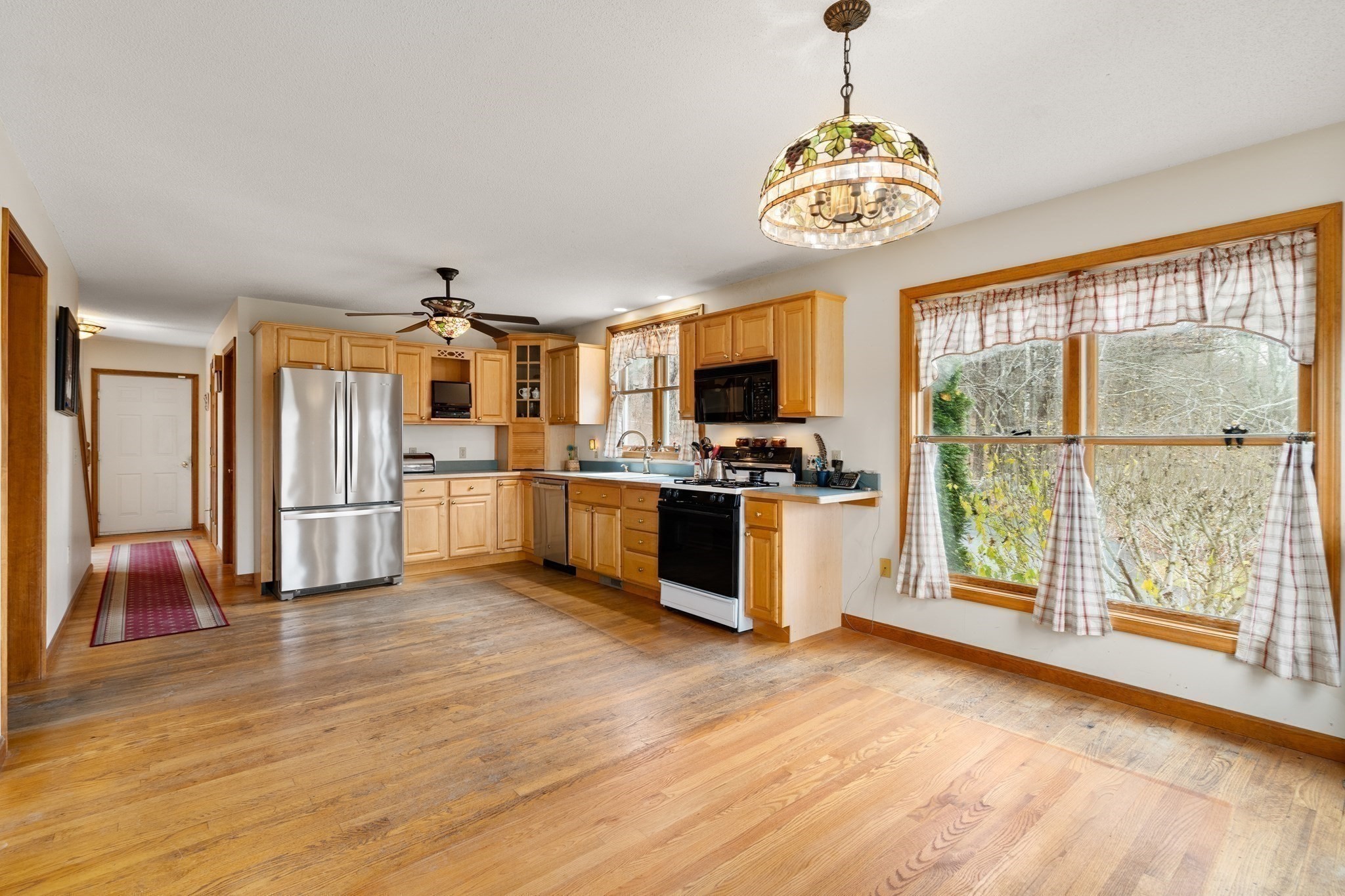 15 Sturbridge Rd, Brimfield, MA 01010 - Image 6