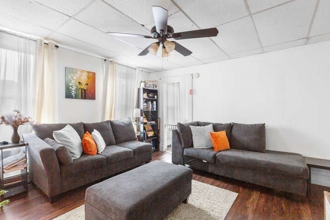 24 Adams St, Springfield, MA 01105 - Image 3